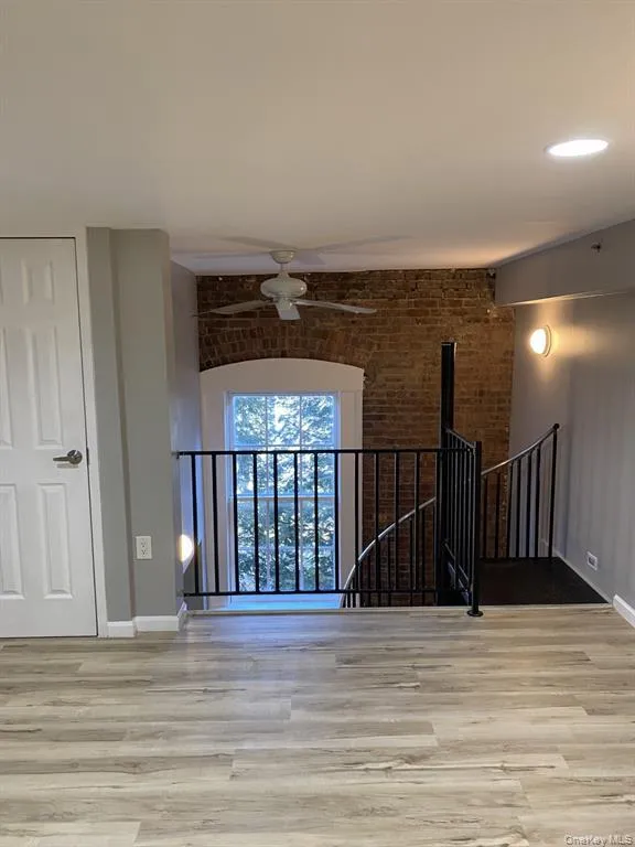 94 4th Avenue, Islip, NY, 2 Rooms Rooms,1 BathroomBathrooms,Residential Lease,For Rent,4th,0,1006209 94 4th Avenue, Islip, NY, 2 Rooms Rooms,1 BathroomBathrooms,Residential Lease,For Rent,4th,0,1006209