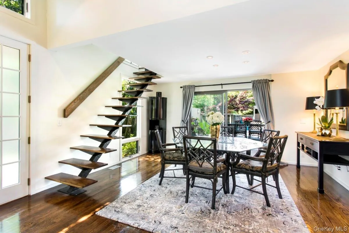 605 Shore Walk, Brookhaven, NY, 4 Bedrooms Bedrooms, 8 Rooms Rooms,4 BathroomsBathrooms,Residential,For Rent,Shore,0,1006212 605 Shore Walk, Brookhaven, NY, 4 Bedrooms Bedrooms, 8 Rooms Rooms,4 BathroomsBathrooms,Residential,For Rent,Shore,0,1006212