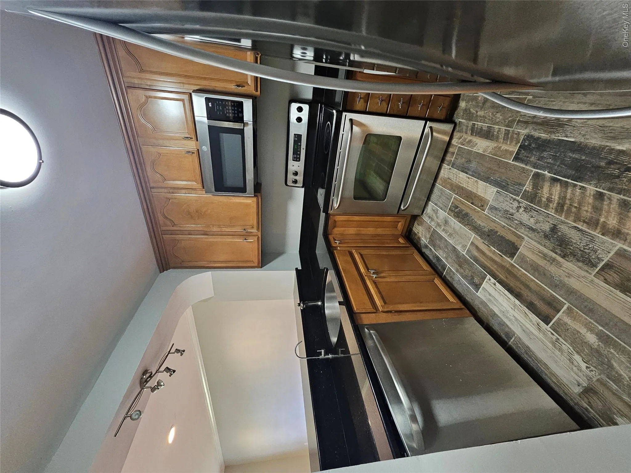 89 Broadway, White Plains, NY, 1 Bedroom Bedrooms, 2 Rooms Rooms,1 BathroomBathrooms,Residential,For Rent,Broadway,0,1006216 89 Broadway, White Plains, NY, 1 Bedroom Bedrooms, 2 Rooms Rooms,1 BathroomBathrooms,Residential,For Rent,Broadway,0,1006216