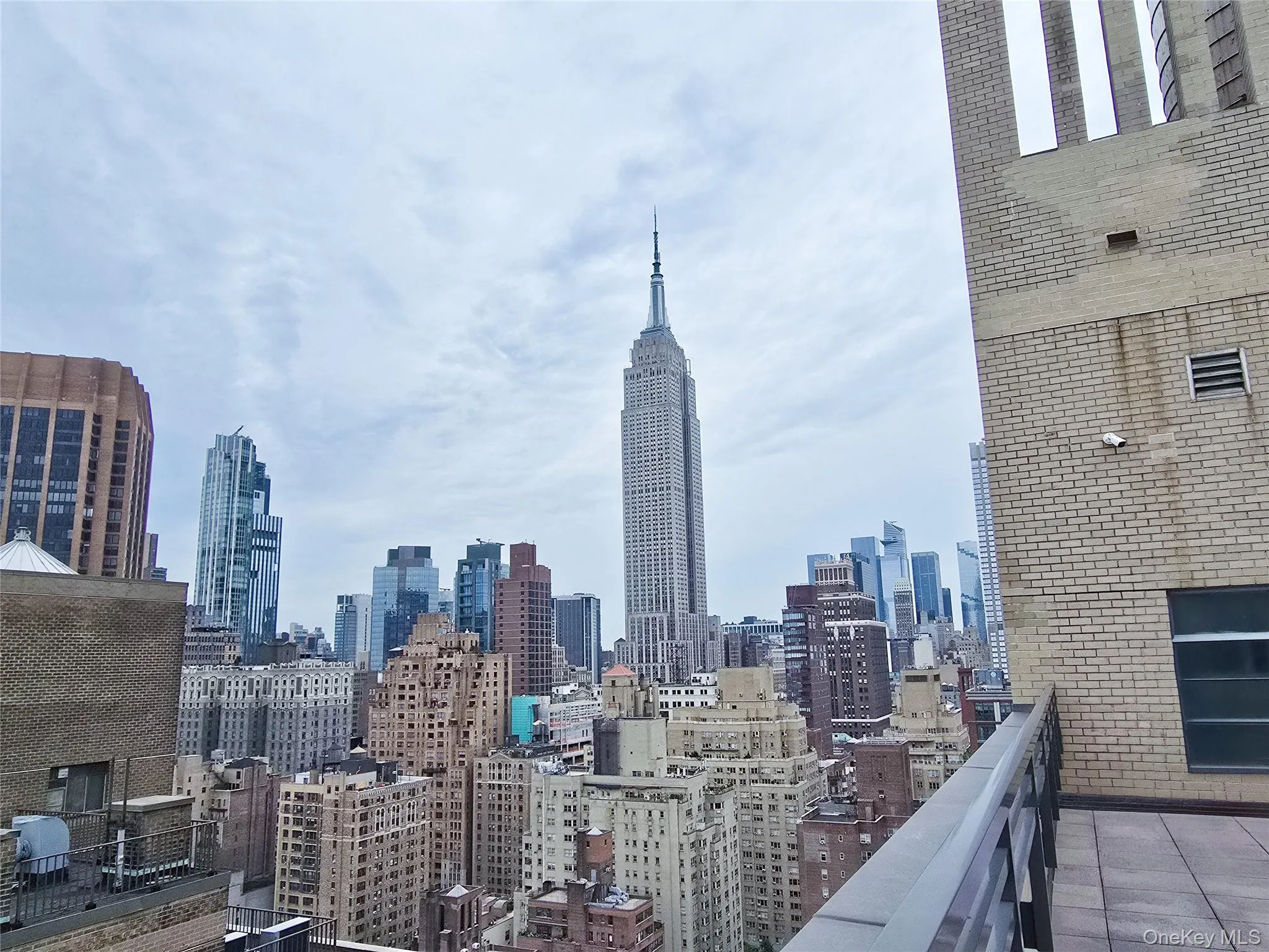 137 36th Street, New York, NY, 1 Bedroom Bedrooms, 4 Rooms Rooms,1 BathroomBathrooms,Residential,For Rent,36th,0,1006220 137 36th Street, New York, NY, 1 Bedroom Bedrooms, 4 Rooms Rooms,1 BathroomBathrooms,Residential,For Rent,36th,0,1006220