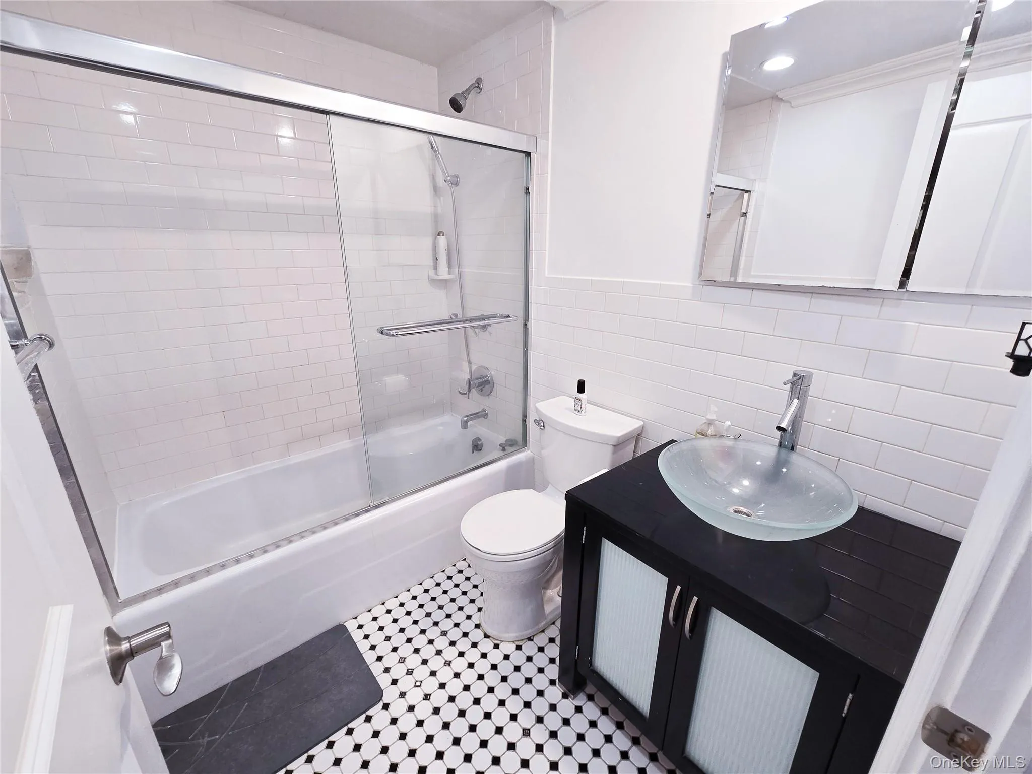 137 36th Street, New York, NY, 1 Bedroom Bedrooms, 4 Rooms Rooms,1 BathroomBathrooms,Residential,For Rent,36th,0,1006220 137 36th Street, New York, NY, 1 Bedroom Bedrooms, 4 Rooms Rooms,1 BathroomBathrooms,Residential,For Rent,36th,0,1006220