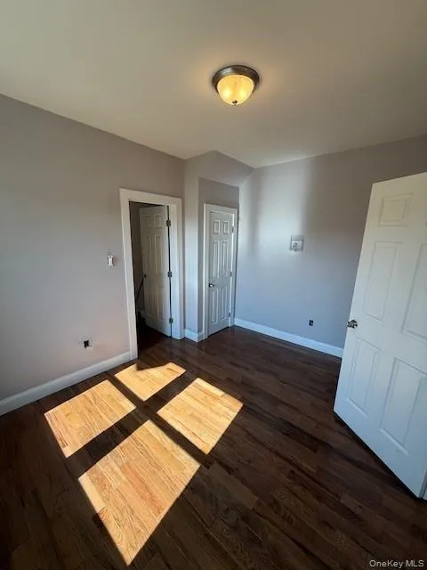 6 Lockwood Avenue, Yonkers, NY, 1 Bedroom Bedrooms, 3 Rooms Rooms,1 BathroomBathrooms,Residential Lease,For Rent,Lockwood,0,1006224 6 Lockwood Avenue, Yonkers, NY, 1 Bedroom Bedrooms, 3 Rooms Rooms,1 BathroomBathrooms,Residential Lease,For Rent,Lockwood,0,1006224