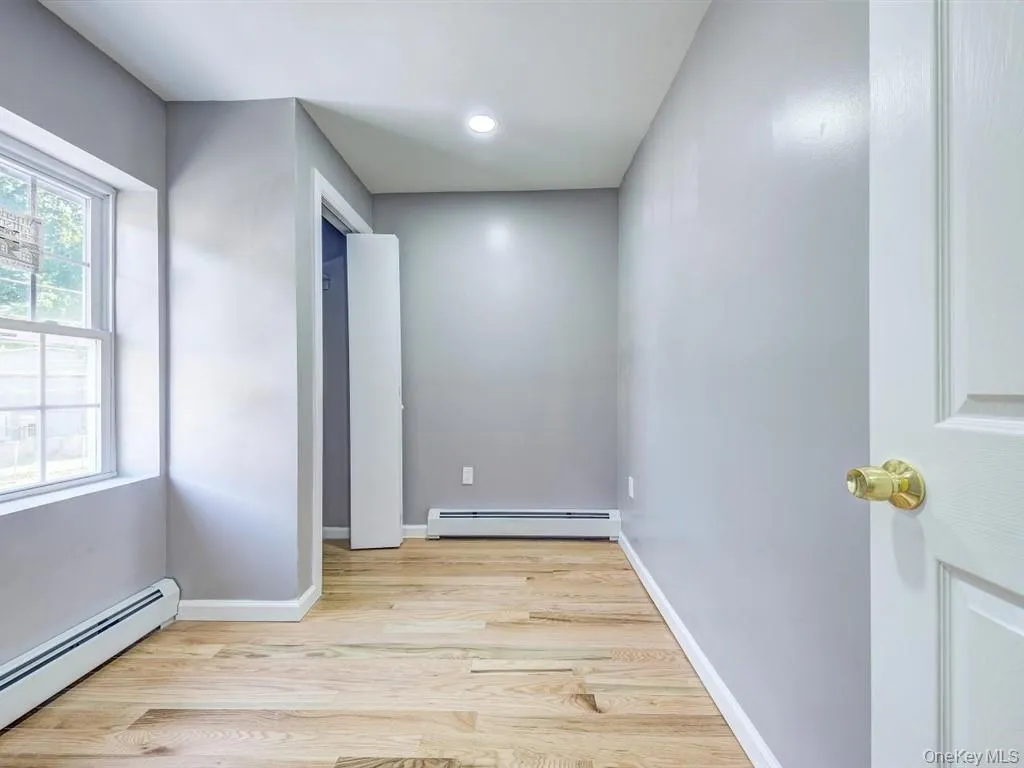 Another pic of 2nd floor bedroom, with all new recessed lights Another pic of 2nd floor bedroom, with all new recessed lights