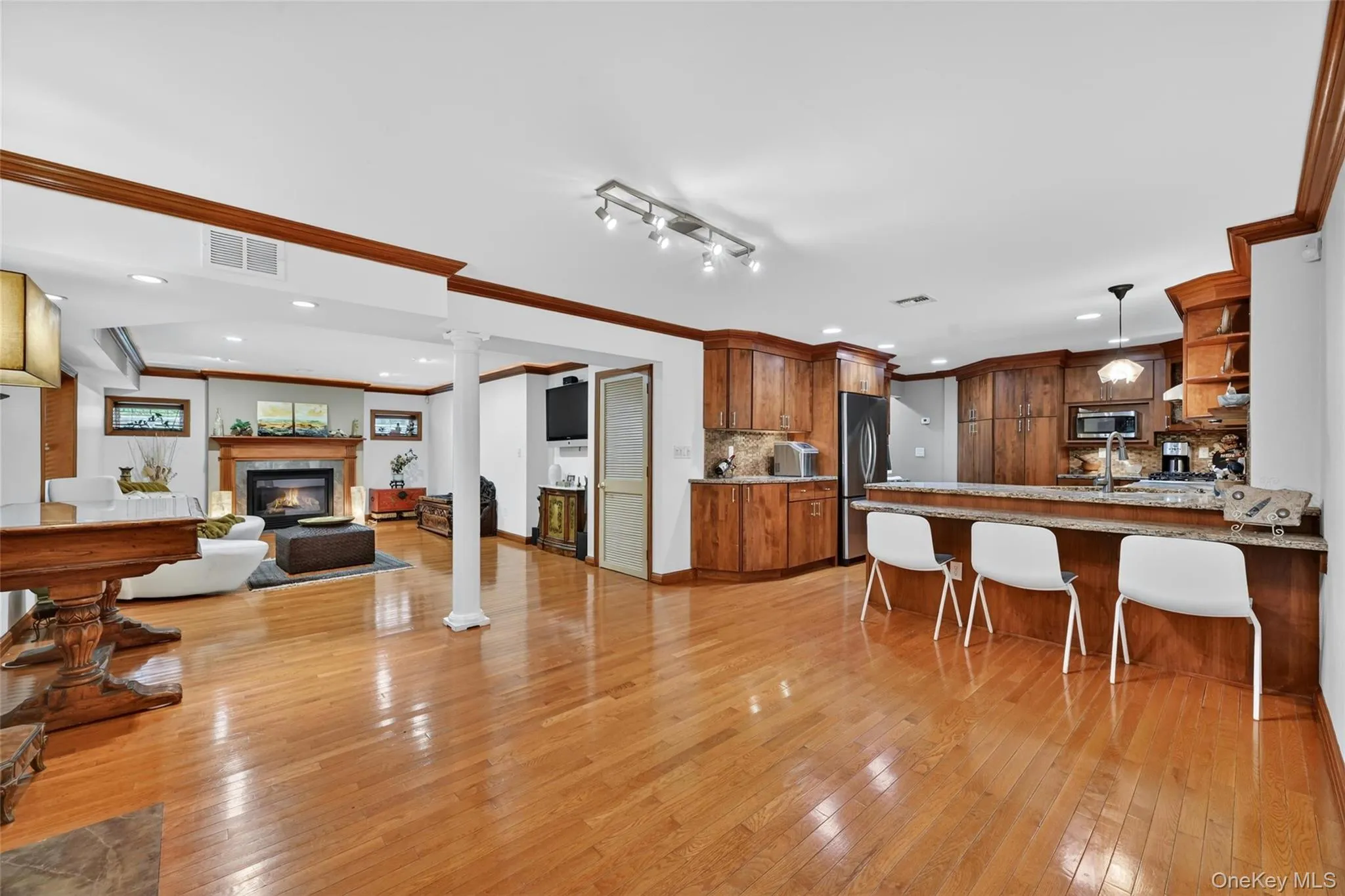 208 Oakland Avenue, Monroe, NY, 4 Bedrooms Bedrooms, 11 Rooms Rooms,4 BathroomsBathrooms,Residential,For Rent,Oakland,0,1006232 208 Oakland Avenue, Monroe, NY, 4 Bedrooms Bedrooms, 11 Rooms Rooms,4 BathroomsBathrooms,Residential,For Rent,Oakland,0,1006232