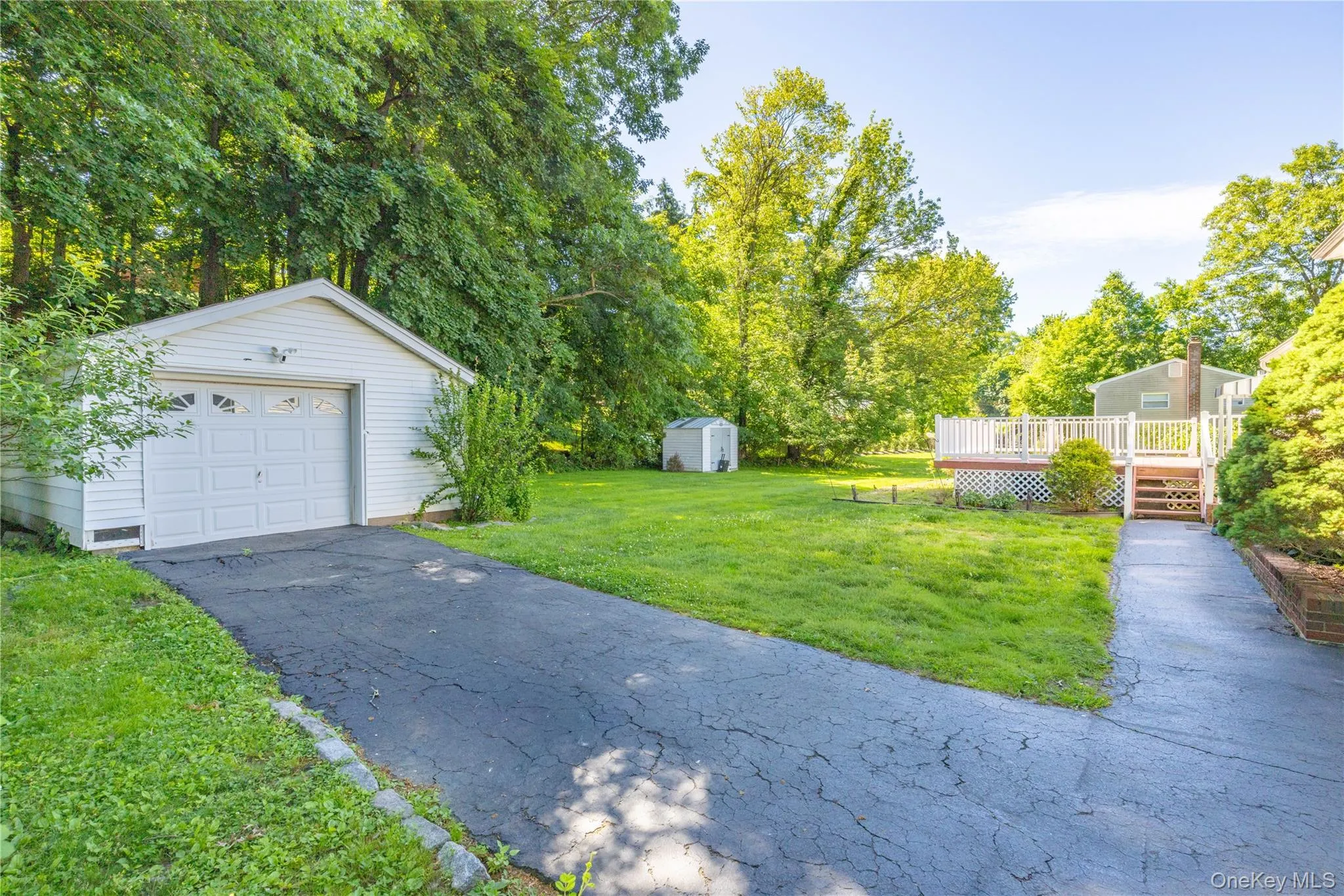 6 Beech Street, Clarkstown, NY, 3 Bedrooms Bedrooms, 8 Rooms Rooms,2 BathroomsBathrooms,Residential,For Rent,Beech,0,1006233 6 Beech Street, Clarkstown, NY, 3 Bedrooms Bedrooms, 8 Rooms Rooms,2 BathroomsBathrooms,Residential,For Rent,Beech,0,1006233