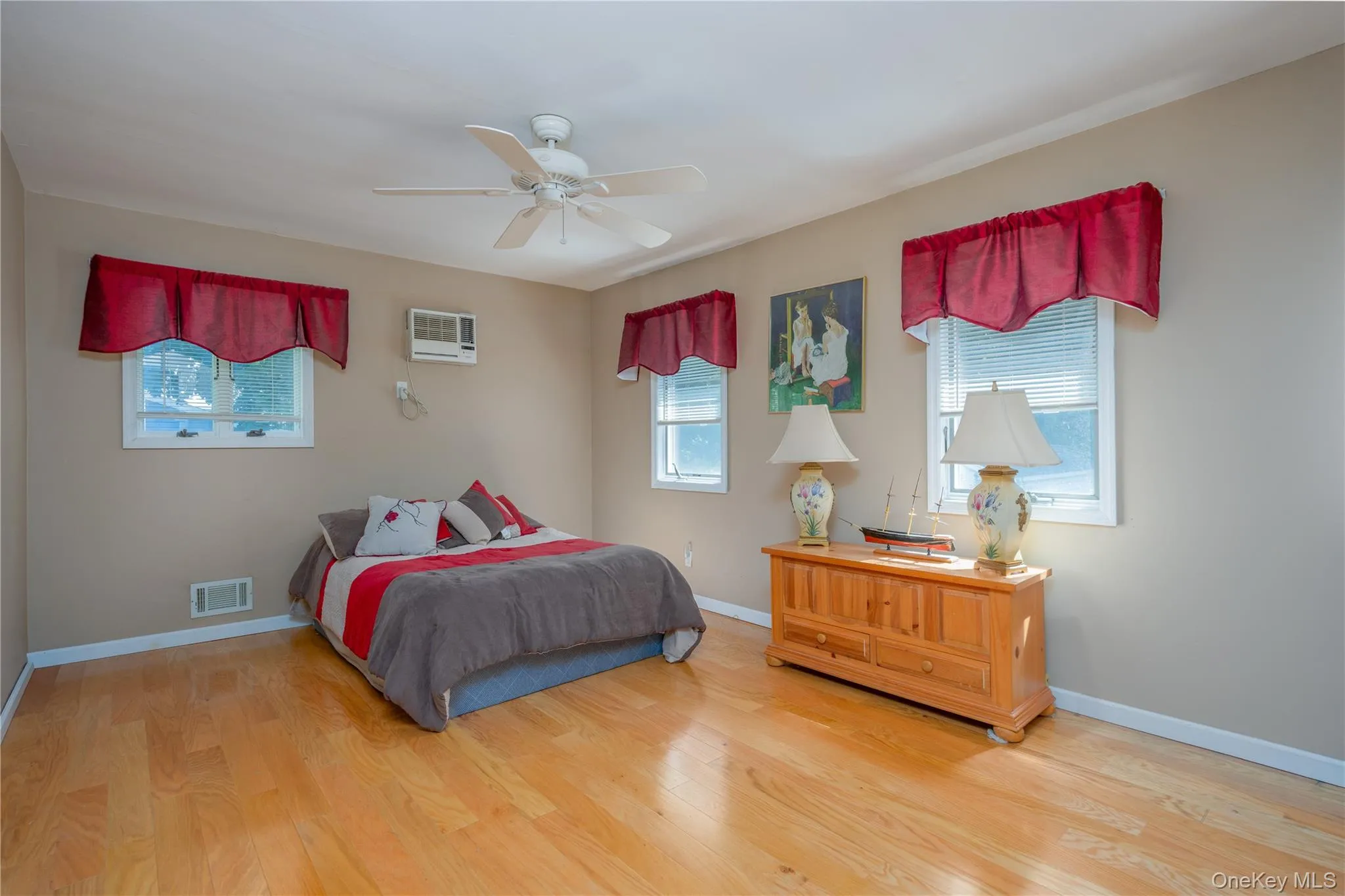 6 Beech Street, Clarkstown, NY, 3 Bedrooms Bedrooms, 8 Rooms Rooms,2 BathroomsBathrooms,Residential,For Rent,Beech,0,1006233 6 Beech Street, Clarkstown, NY, 3 Bedrooms Bedrooms, 8 Rooms Rooms,2 BathroomsBathrooms,Residential,For Rent,Beech,0,1006233