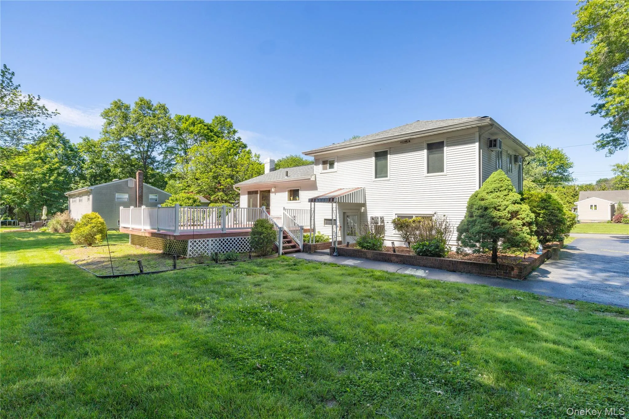 6 Beech Street, Clarkstown, NY, 3 Bedrooms Bedrooms, 8 Rooms Rooms,2 BathroomsBathrooms,Residential,For Rent,Beech,0,1006233 6 Beech Street, Clarkstown, NY, 3 Bedrooms Bedrooms, 8 Rooms Rooms,2 BathroomsBathrooms,Residential,For Rent,Beech,0,1006233