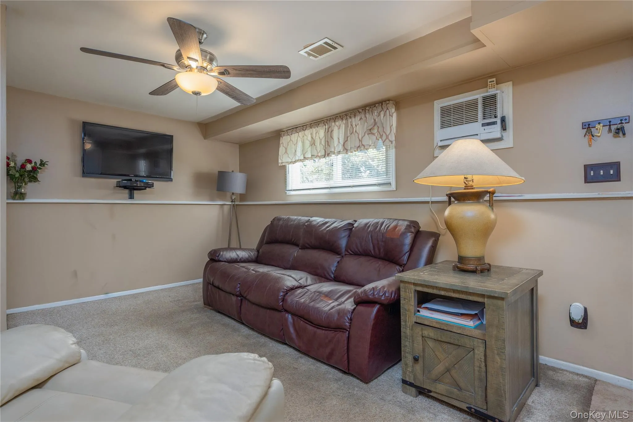 6 Beech Street, Clarkstown, NY, 3 Bedrooms Bedrooms, 8 Rooms Rooms,2 BathroomsBathrooms,Residential,For Rent,Beech,0,1006233 6 Beech Street, Clarkstown, NY, 3 Bedrooms Bedrooms, 8 Rooms Rooms,2 BathroomsBathrooms,Residential,For Rent,Beech,0,1006233