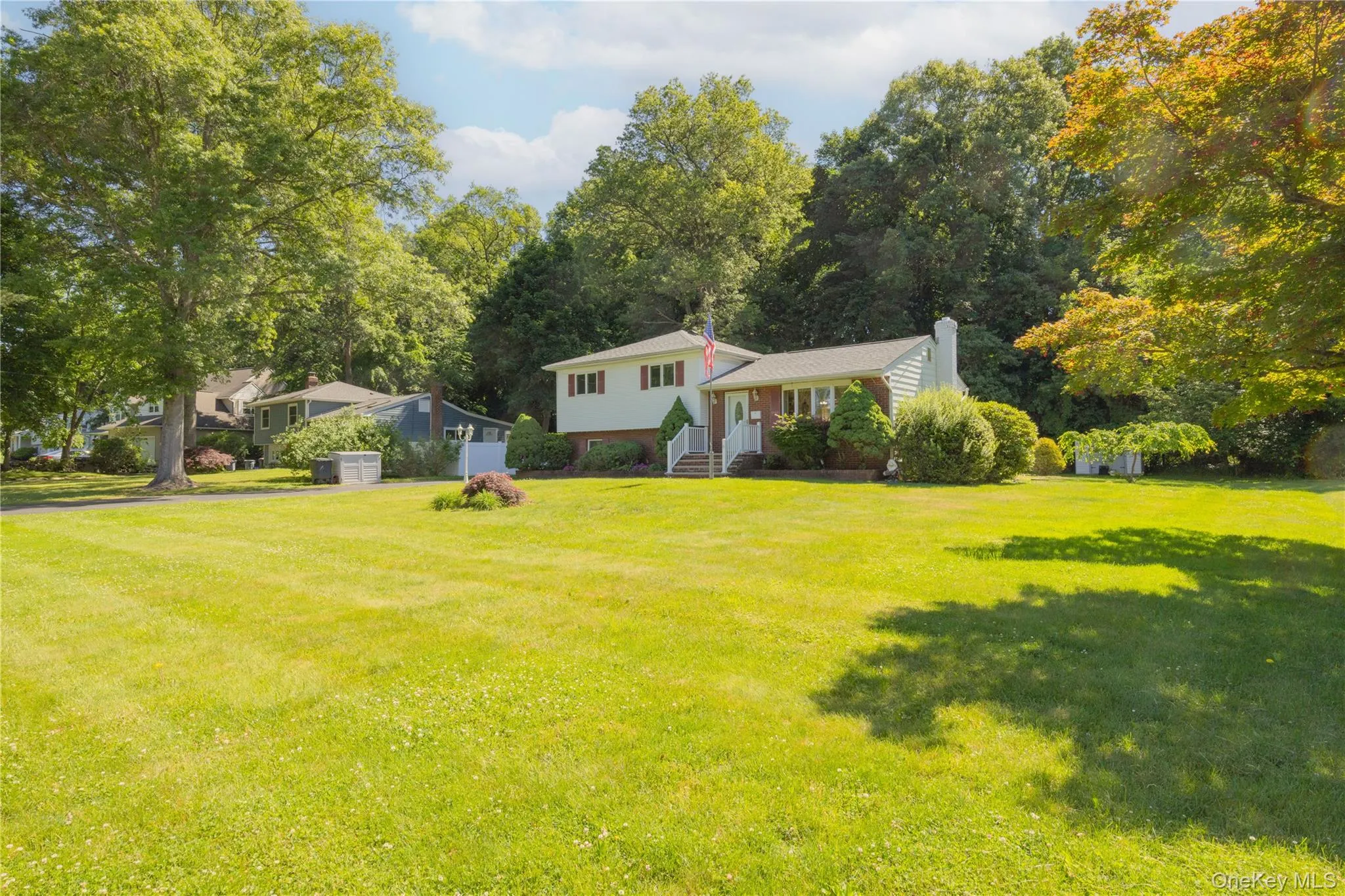 6 Beech Street, Clarkstown, NY, 3 Bedrooms Bedrooms, 8 Rooms Rooms,2 BathroomsBathrooms,Residential,For Rent,Beech,0,1006233 6 Beech Street, Clarkstown, NY, 3 Bedrooms Bedrooms, 8 Rooms Rooms,2 BathroomsBathrooms,Residential,For Rent,Beech,0,1006233