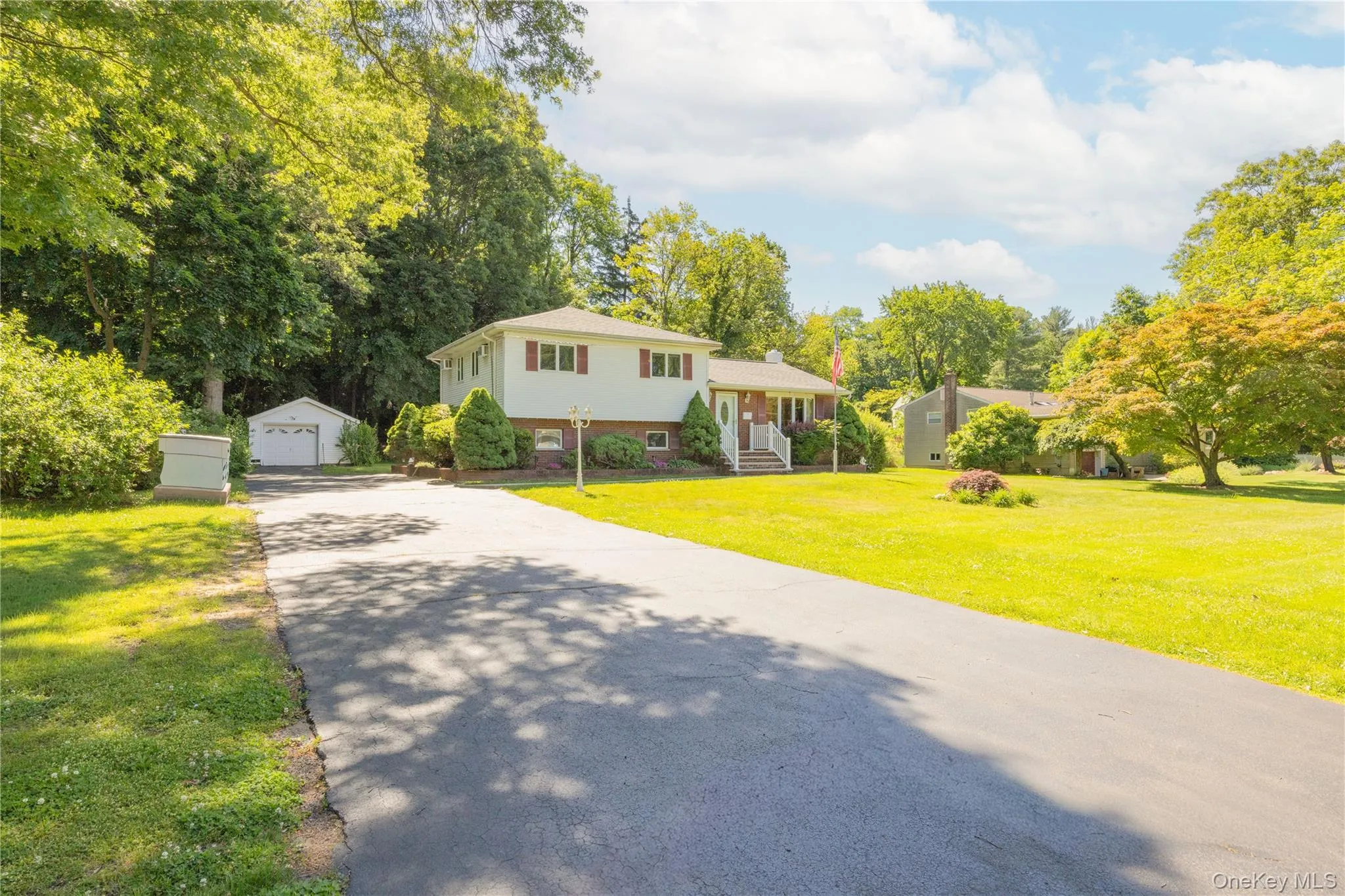 6 Beech Street, Clarkstown, NY, 3 Bedrooms Bedrooms, 8 Rooms Rooms,2 BathroomsBathrooms,Residential,For Rent,Beech,0,1006233 6 Beech Street, Clarkstown, NY, 3 Bedrooms Bedrooms, 8 Rooms Rooms,2 BathroomsBathrooms,Residential,For Rent,Beech,0,1006233