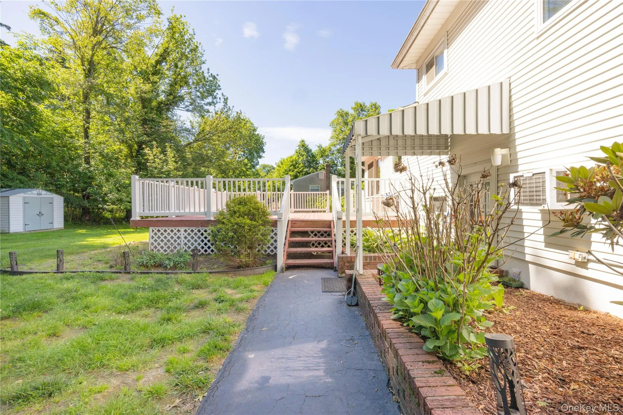 6 Beech Street, Clarkstown, NY, 3 Bedrooms Bedrooms, 8 Rooms Rooms,2 BathroomsBathrooms,Residential,For Rent,Beech,0,1006233 6 Beech Street, Clarkstown, NY, 3 Bedrooms Bedrooms, 8 Rooms Rooms,2 BathroomsBathrooms,Residential,For Rent,Beech,0,1006233