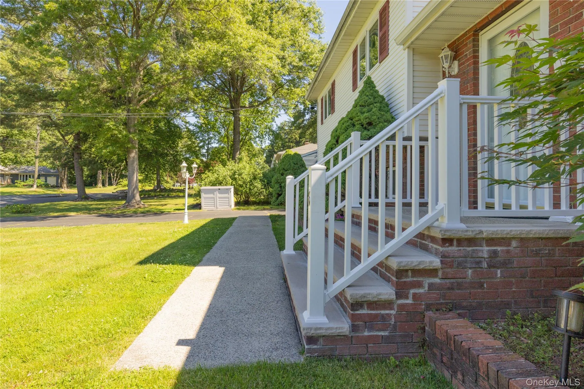 6 Beech Street, Clarkstown, NY, 3 Bedrooms Bedrooms, 8 Rooms Rooms,2 BathroomsBathrooms,Residential,For Rent,Beech,0,1006233 6 Beech Street, Clarkstown, NY, 3 Bedrooms Bedrooms, 8 Rooms Rooms,2 BathroomsBathrooms,Residential,For Rent,Beech,0,1006233