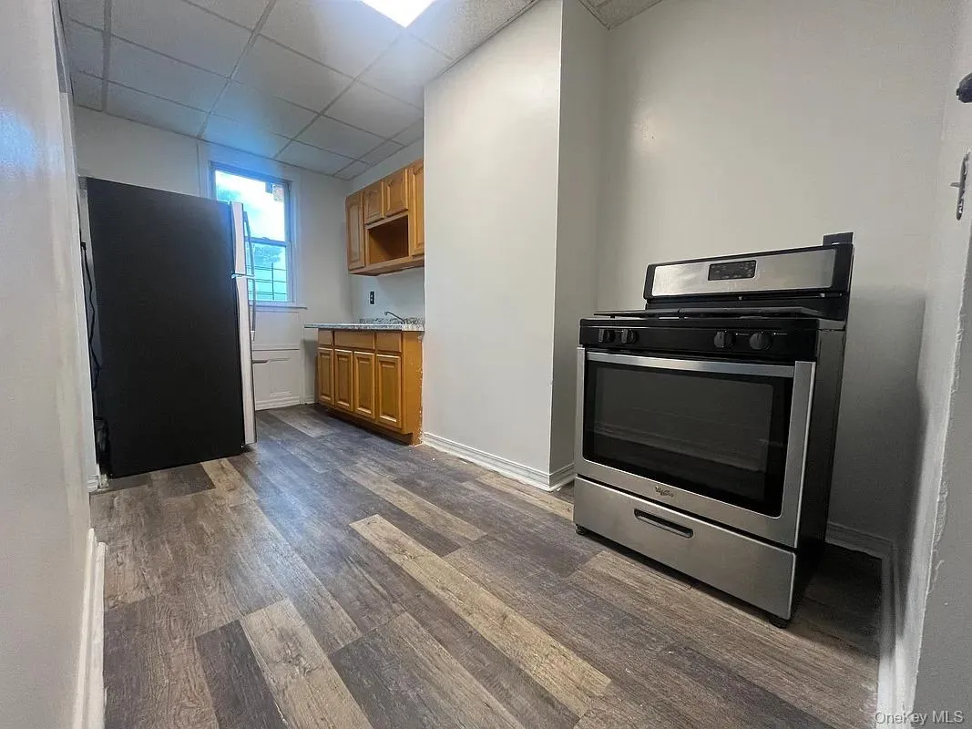 120 Norwood Avenue, New York, NY, 3 Bedrooms Bedrooms, 4 Rooms Rooms,1 BathroomBathrooms,Residential Lease,For Rent,Norwood,0,1006235 120 Norwood Avenue, New York, NY, 3 Bedrooms Bedrooms, 4 Rooms Rooms,1 BathroomBathrooms,Residential Lease,For Rent,Norwood,0,1006235