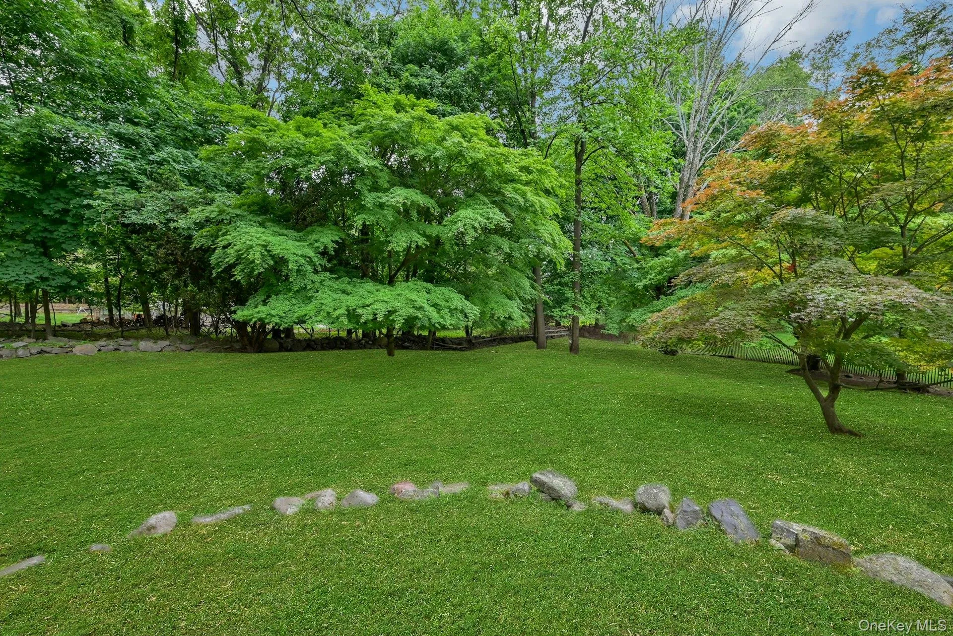 3 Hemion Way, Ramapo, NY, 3 Bedrooms Bedrooms, 10 Rooms Rooms,1 BathroomBathrooms,Residential,For Rent,Hemion,0,1006237 3 Hemion Way, Ramapo, NY, 3 Bedrooms Bedrooms, 10 Rooms Rooms,1 BathroomBathrooms,Residential,For Rent,Hemion,0,1006237