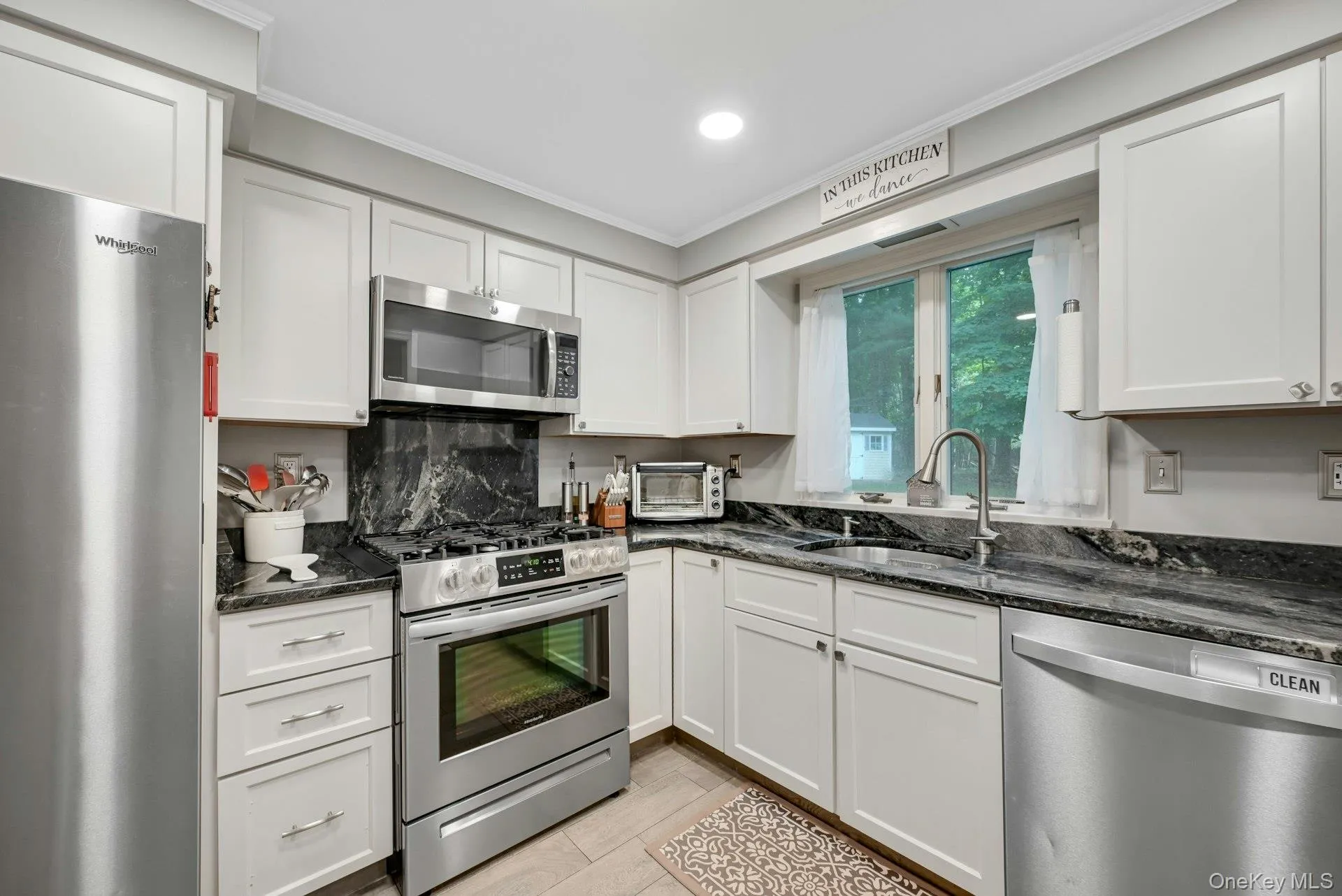 3 Hemion Way, Ramapo, NY, 3 Bedrooms Bedrooms, 10 Rooms Rooms,1 BathroomBathrooms,Residential,For Rent,Hemion,0,1006237 3 Hemion Way, Ramapo, NY, 3 Bedrooms Bedrooms, 10 Rooms Rooms,1 BathroomBathrooms,Residential,For Rent,Hemion,0,1006237
