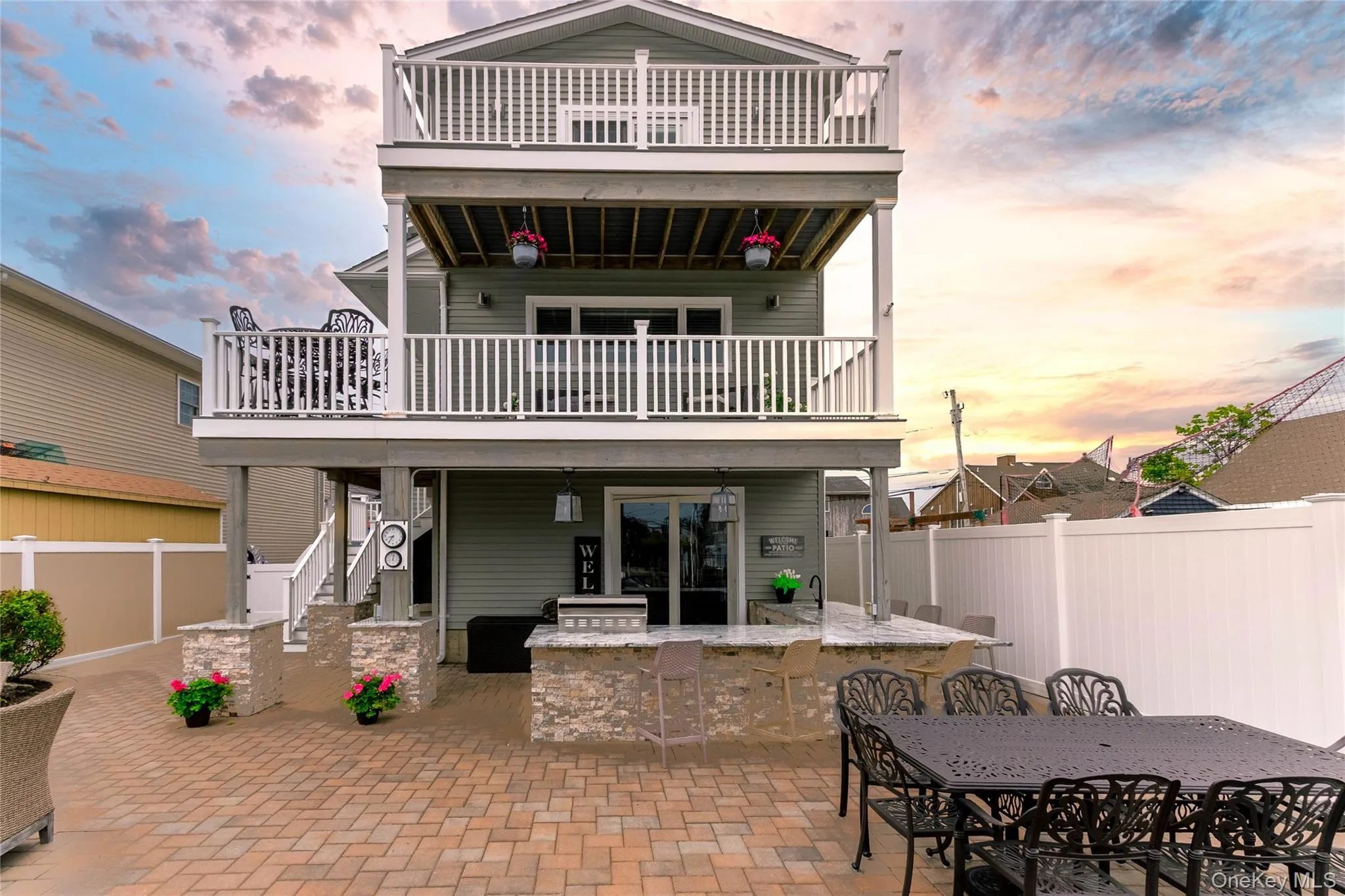 19 Pershing Avenue, Babylon, NY, 3 Bedrooms Bedrooms, 4 Rooms Rooms,2 BathroomsBathrooms,Residential,For Rent,Pershing,0,1006240 19 Pershing Avenue, Babylon, NY, 3 Bedrooms Bedrooms, 4 Rooms Rooms,2 BathroomsBathrooms,Residential,For Rent,Pershing,0,1006240