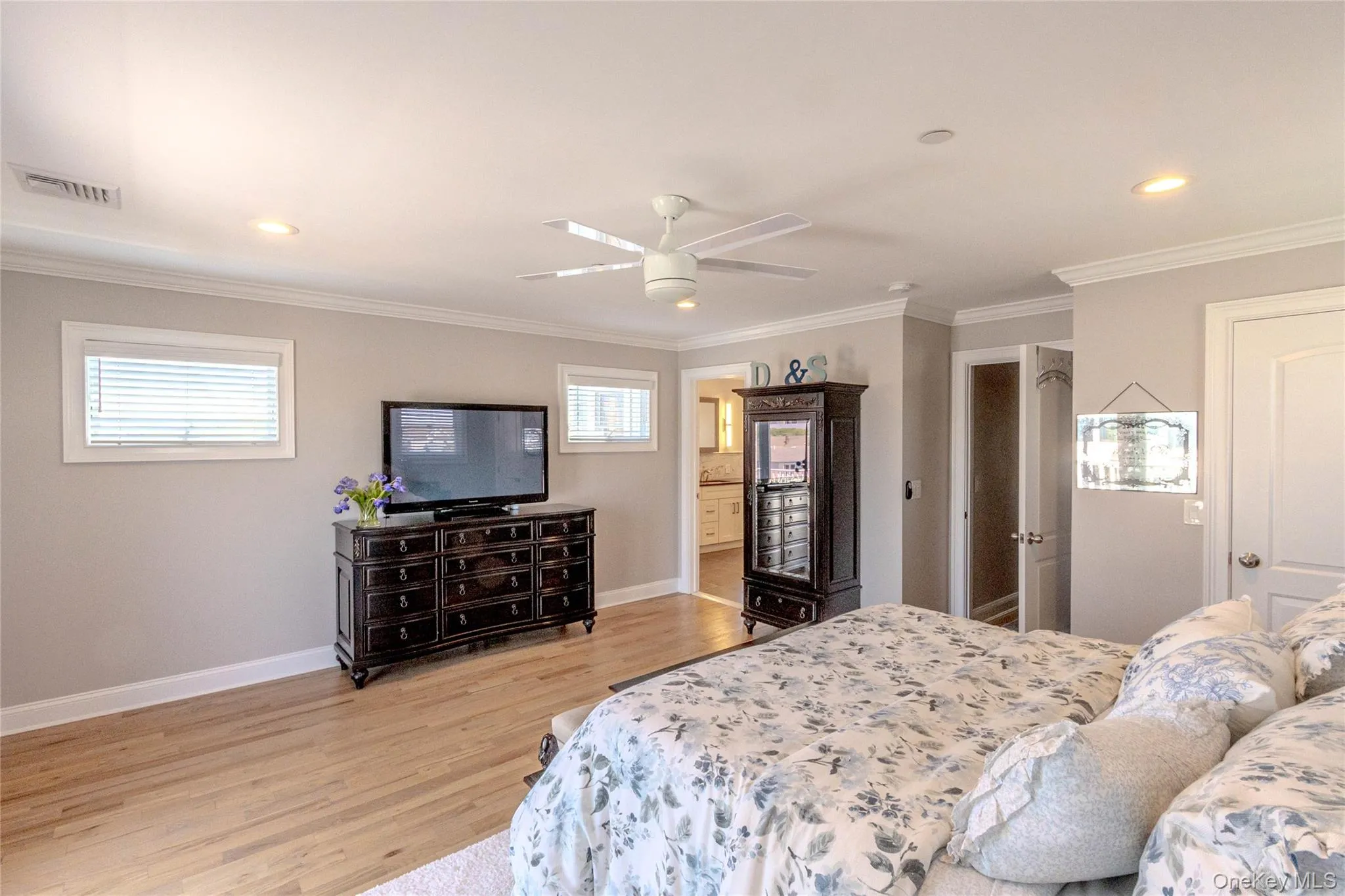19 Pershing Avenue, Babylon, NY, 3 Bedrooms Bedrooms, 4 Rooms Rooms,2 BathroomsBathrooms,Residential,For Rent,Pershing,0,1006240 19 Pershing Avenue, Babylon, NY, 3 Bedrooms Bedrooms, 4 Rooms Rooms,2 BathroomsBathrooms,Residential,For Rent,Pershing,0,1006240
