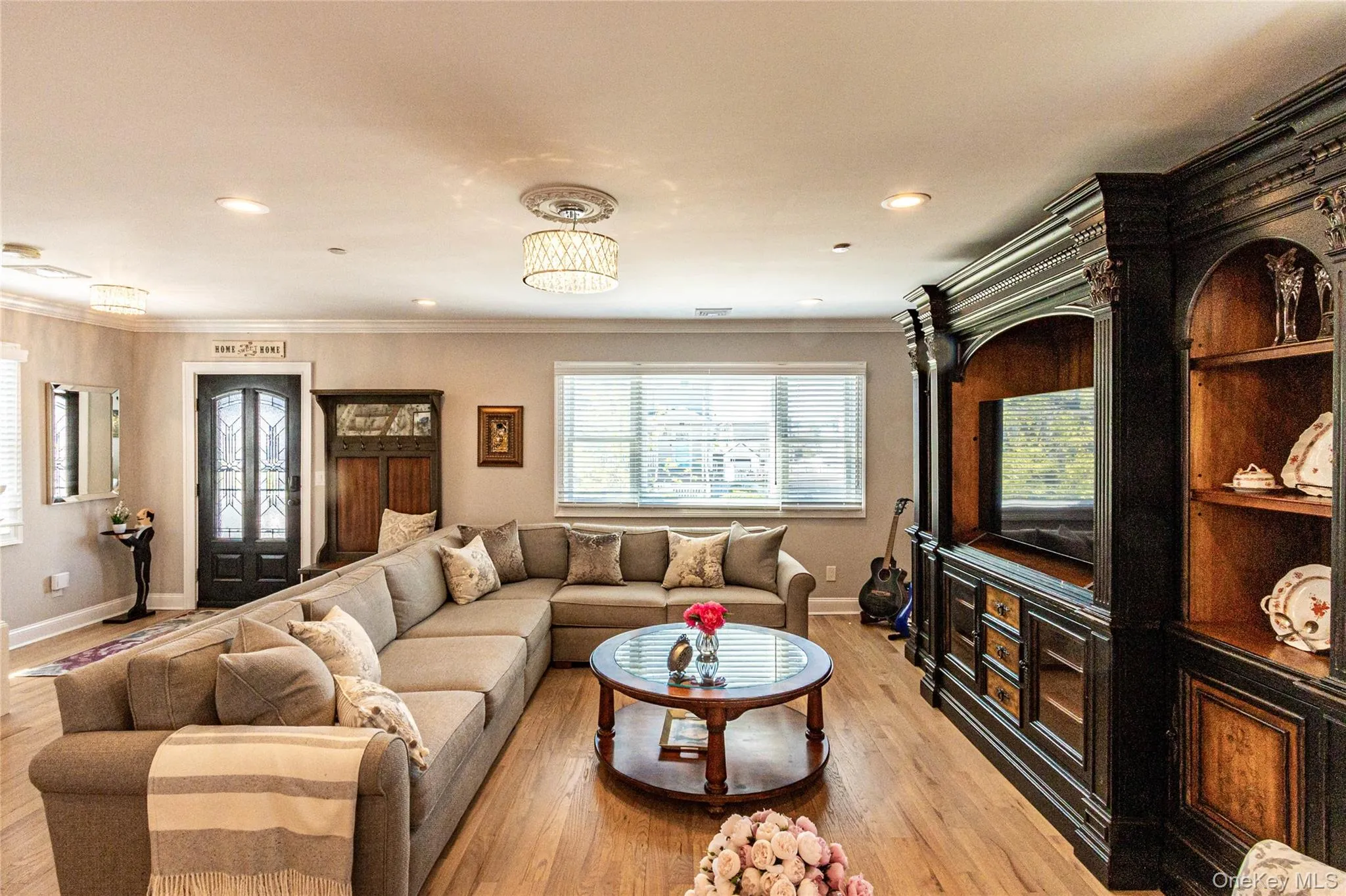 19 Pershing Avenue, Babylon, NY, 3 Bedrooms Bedrooms, 4 Rooms Rooms,2 BathroomsBathrooms,Residential,For Rent,Pershing,0,1006240 19 Pershing Avenue, Babylon, NY, 3 Bedrooms Bedrooms, 4 Rooms Rooms,2 BathroomsBathrooms,Residential,For Rent,Pershing,0,1006240