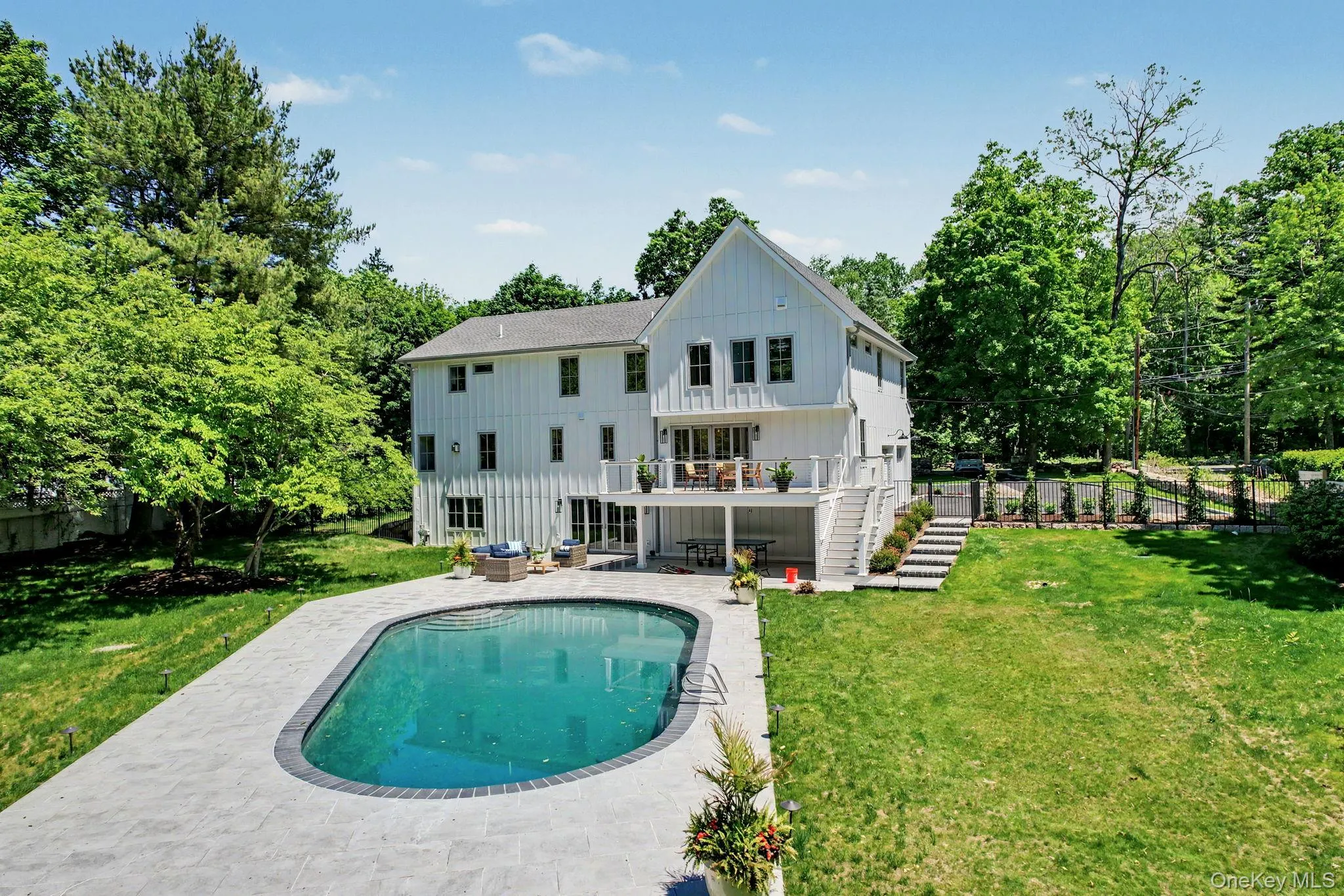 1076 Westover Road, Stamford, CT, 4 Bedrooms Bedrooms, 10 Rooms Rooms,4 BathroomsBathrooms,Residential,For Rent,Westover,0,1006242 1076 Westover Road, Stamford, CT, 4 Bedrooms Bedrooms, 10 Rooms Rooms,4 BathroomsBathrooms,Residential,For Rent,Westover,0,1006242