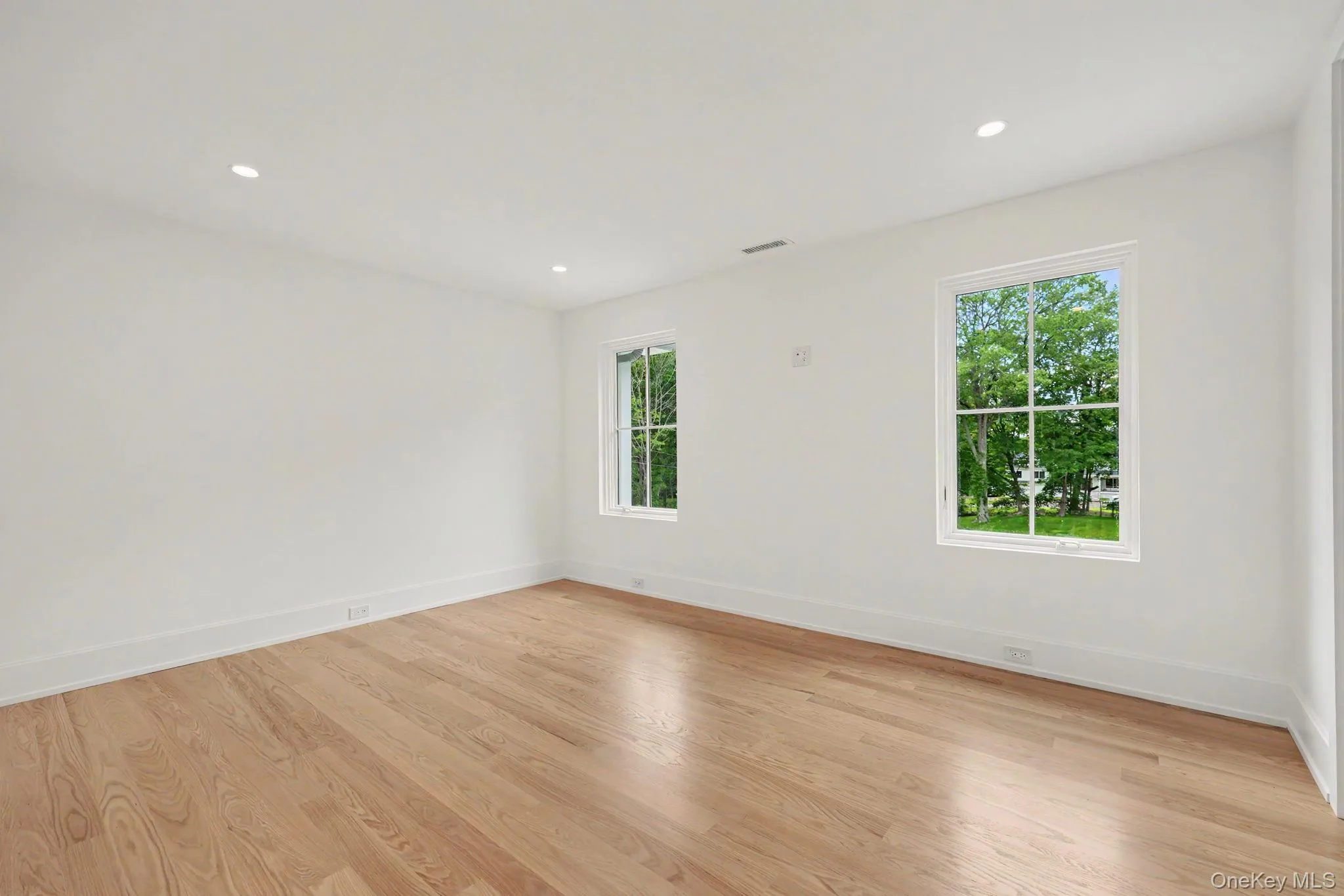 1076 Westover Road, Stamford, CT, 4 Bedrooms Bedrooms, 10 Rooms Rooms,4 BathroomsBathrooms,Residential,For Rent,Westover,0,1006242 1076 Westover Road, Stamford, CT, 4 Bedrooms Bedrooms, 10 Rooms Rooms,4 BathroomsBathrooms,Residential,For Rent,Westover,0,1006242