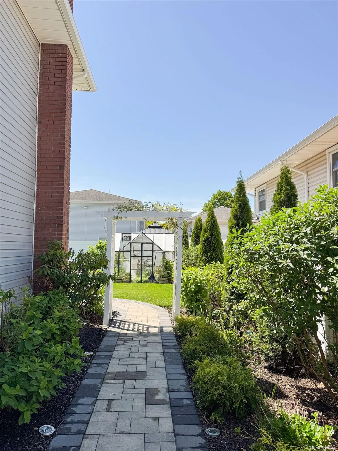 3618 Ladonia Street, Hempstead, NY, 4 Bedrooms Bedrooms, 11 Rooms Rooms,2 BathroomsBathrooms,Residential,For Rent,Ladonia,0,1006245 3618 Ladonia Street, Hempstead, NY, 4 Bedrooms Bedrooms, 11 Rooms Rooms,2 BathroomsBathrooms,Residential,For Rent,Ladonia,0,1006245
