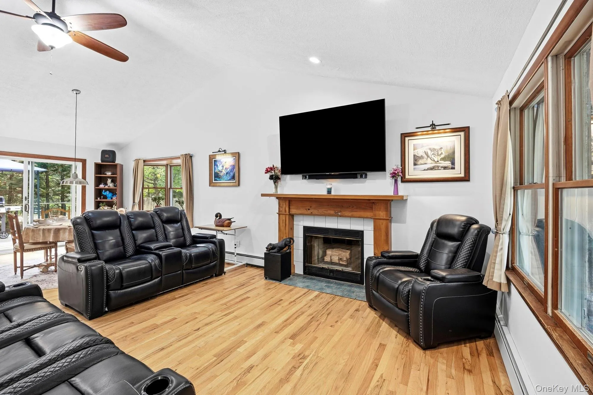 1 Amagansett Drive, East Hampton, NY, 3 Bedrooms Bedrooms, 5 Rooms Rooms,2 BathroomsBathrooms,Residential,For Rent,Amagansett,0,1006251 1 Amagansett Drive, East Hampton, NY, 3 Bedrooms Bedrooms, 5 Rooms Rooms,2 BathroomsBathrooms,Residential,For Rent,Amagansett,0,1006251