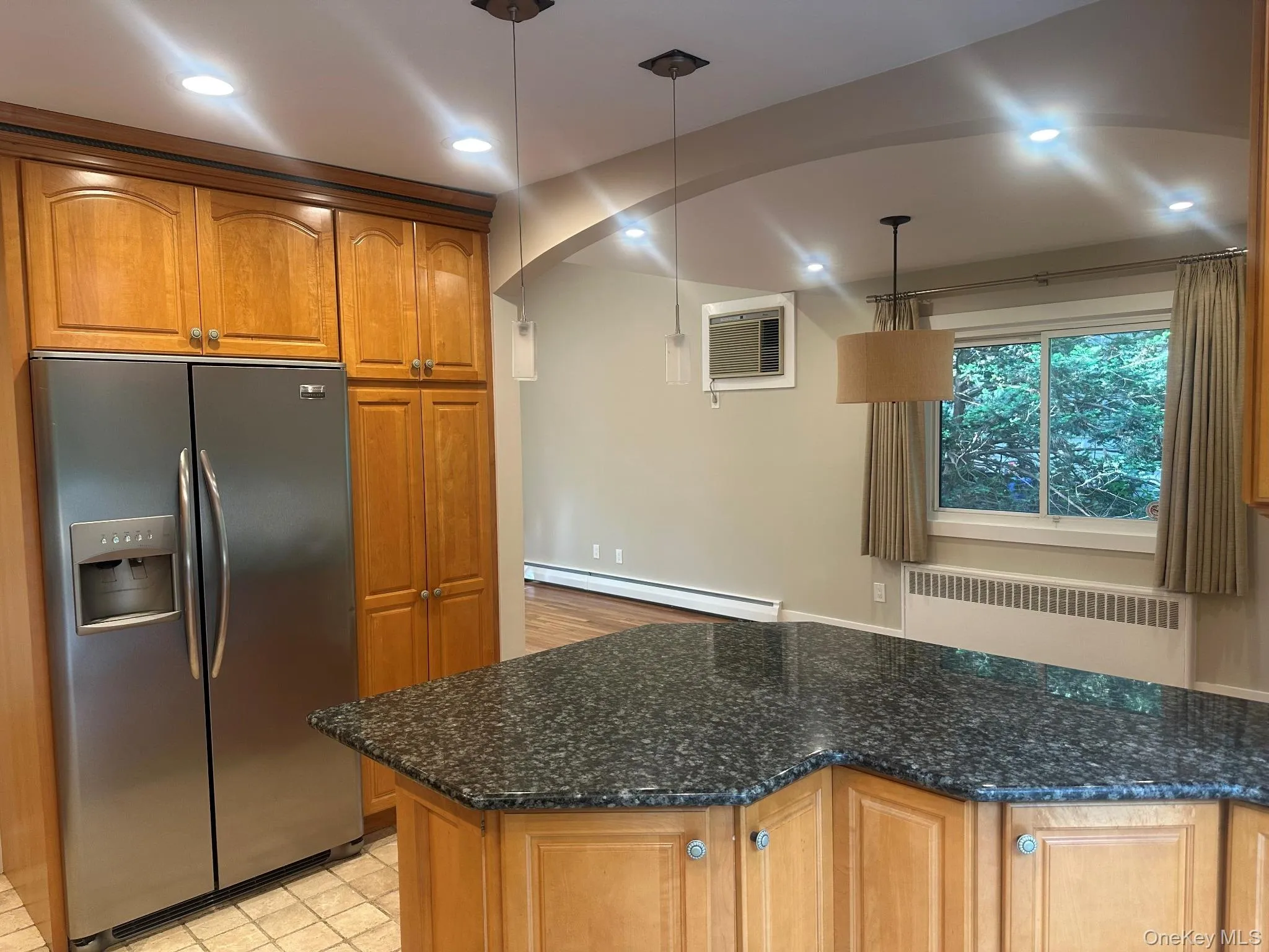 11 Royal Oak Drive, Huntington, NY, 4 Bedrooms Bedrooms, 8 Rooms Rooms,2 BathroomsBathrooms,Residential,For Rent,Royal Oak,0,1006252 11 Royal Oak Drive, Huntington, NY, 4 Bedrooms Bedrooms, 8 Rooms Rooms,2 BathroomsBathrooms,Residential,For Rent,Royal Oak,0,1006252