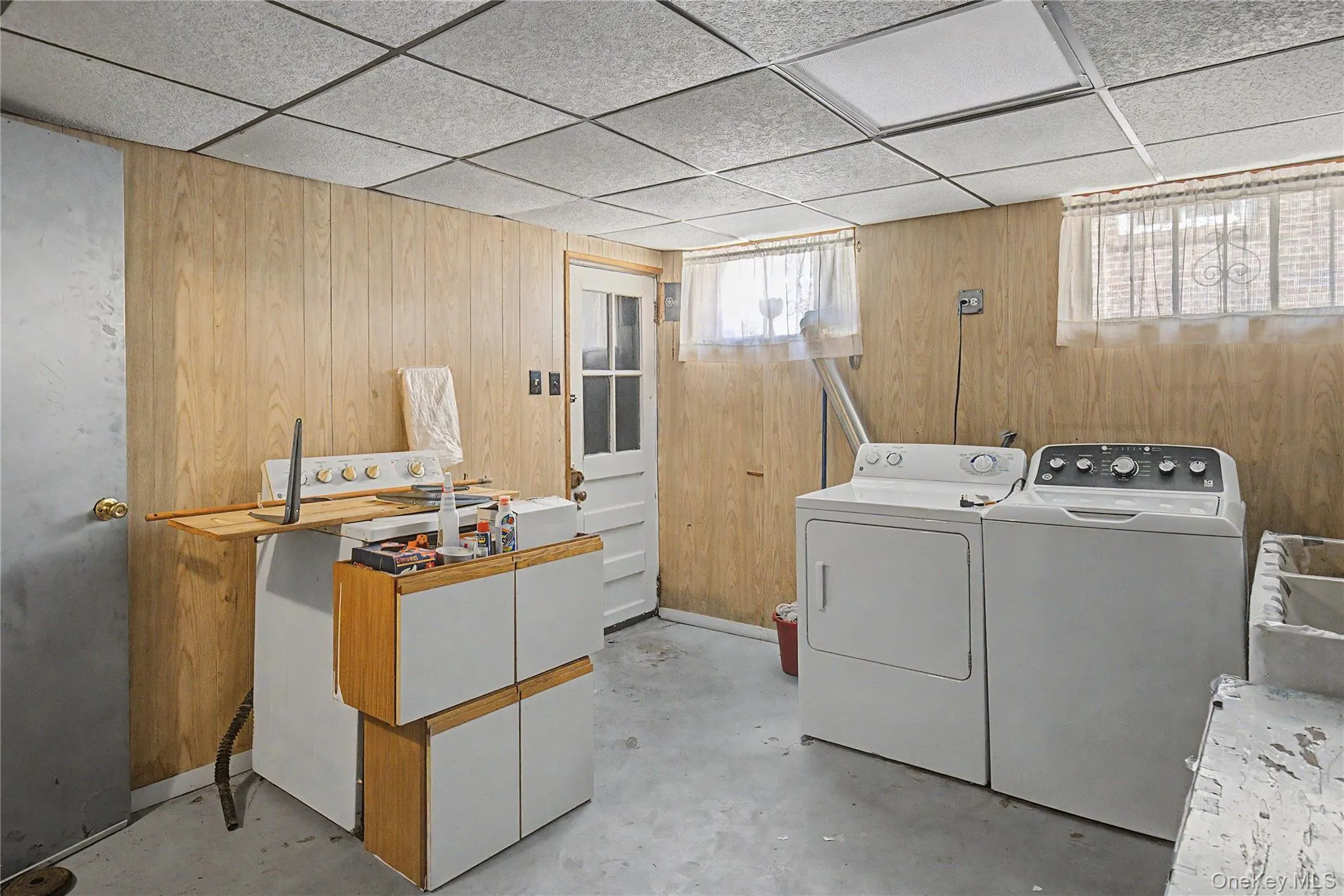 5008 217th Street, New York, NY, 3 Bedrooms Bedrooms, 9 Rooms Rooms,3 BathroomsBathrooms,Residential,For Rent,217th,0,1006255 5008 217th Street, New York, NY, 3 Bedrooms Bedrooms, 9 Rooms Rooms,3 BathroomsBathrooms,Residential,For Rent,217th,0,1006255