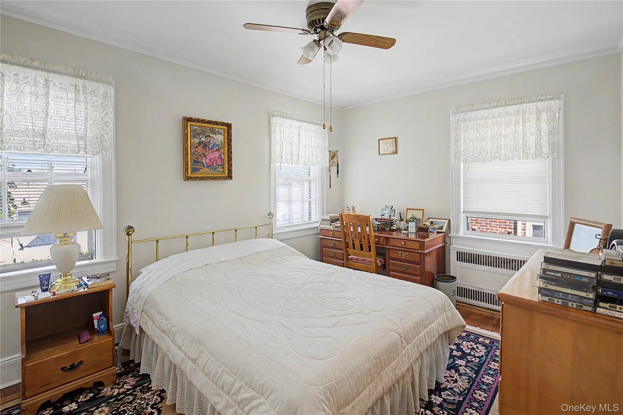 5008 217th Street, New York, NY, 3 Bedrooms Bedrooms, 9 Rooms Rooms,3 BathroomsBathrooms,Residential,For Rent,217th,0,KEY1006255 5008 217th Street, New York, NY, 3 Bedrooms Bedrooms, 9 Rooms Rooms,3 BathroomsBathrooms,Residential,For Rent,217th,0,KEY1006255