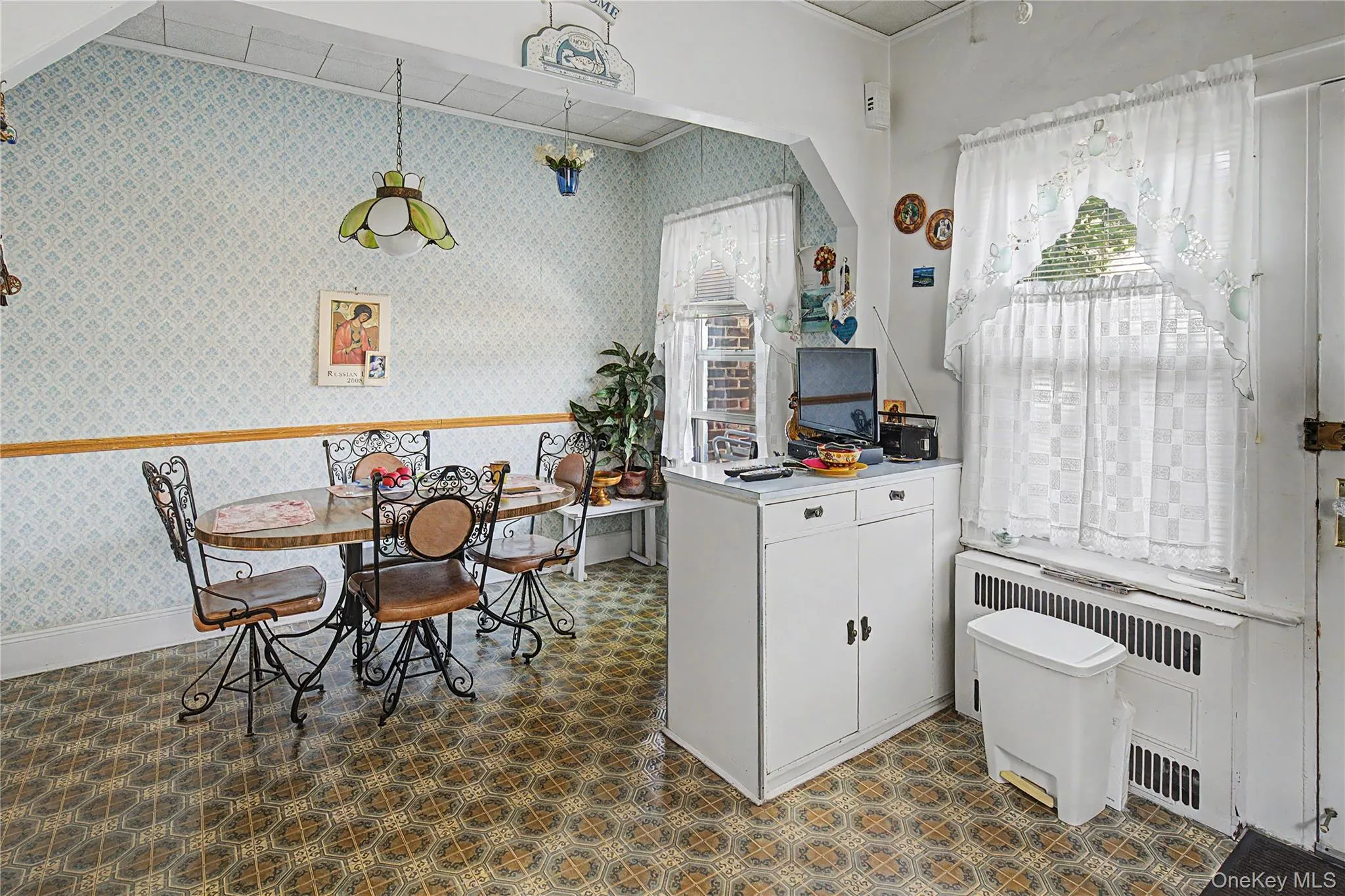 5008 217th Street, New York, NY, 3 Bedrooms Bedrooms, 9 Rooms Rooms,3 BathroomsBathrooms,Residential,For Rent,217th,0,1006255 5008 217th Street, New York, NY, 3 Bedrooms Bedrooms, 9 Rooms Rooms,3 BathroomsBathrooms,Residential,For Rent,217th,0,1006255