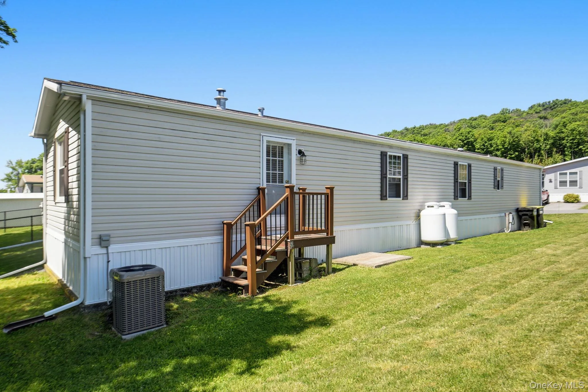 12 Hidden Valley Drive, Wallkill, NY, 2 Bedrooms Bedrooms, 5 Rooms Rooms,2 BathroomsBathrooms,Residential,For Rent,Hidden Valley,0,1006256 12 Hidden Valley Drive, Wallkill, NY, 2 Bedrooms Bedrooms, 5 Rooms Rooms,2 BathroomsBathrooms,Residential,For Rent,Hidden Valley,0,1006256