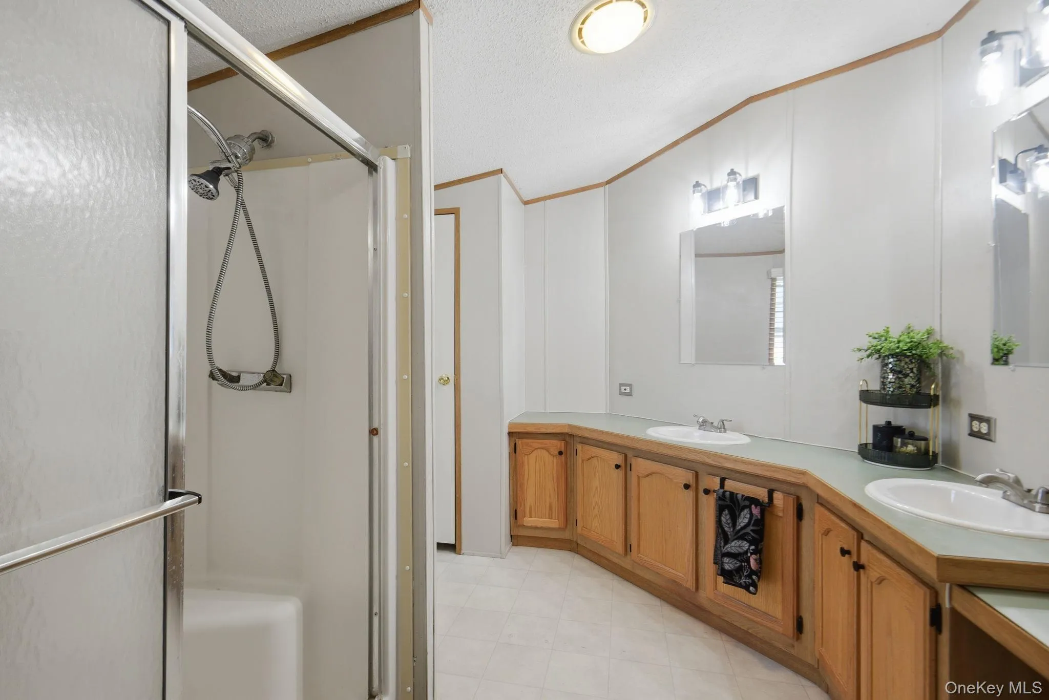 12 Hidden Valley Drive, Wallkill, NY, 2 Bedrooms Bedrooms, 5 Rooms Rooms,2 BathroomsBathrooms,Residential,For Rent,Hidden Valley,0,1006256 12 Hidden Valley Drive, Wallkill, NY, 2 Bedrooms Bedrooms, 5 Rooms Rooms,2 BathroomsBathrooms,Residential,For Rent,Hidden Valley,0,1006256
