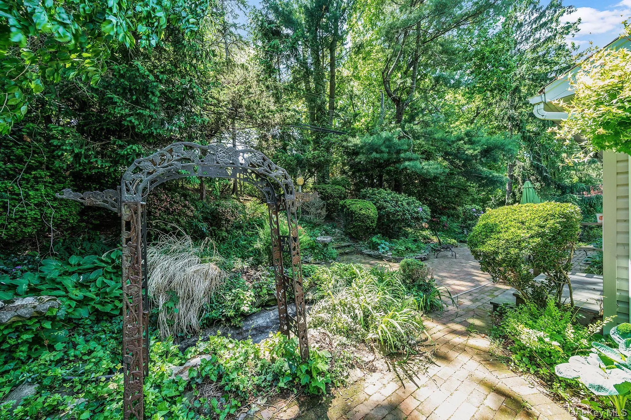 34 Gristmill Lane, Huntington, NY, 3 Bedrooms Bedrooms, 10 Rooms Rooms,2 BathroomsBathrooms,Residential,For Rent,Gristmill,0,1006260 34 Gristmill Lane, Huntington, NY, 3 Bedrooms Bedrooms, 10 Rooms Rooms,2 BathroomsBathrooms,Residential,For Rent,Gristmill,0,1006260