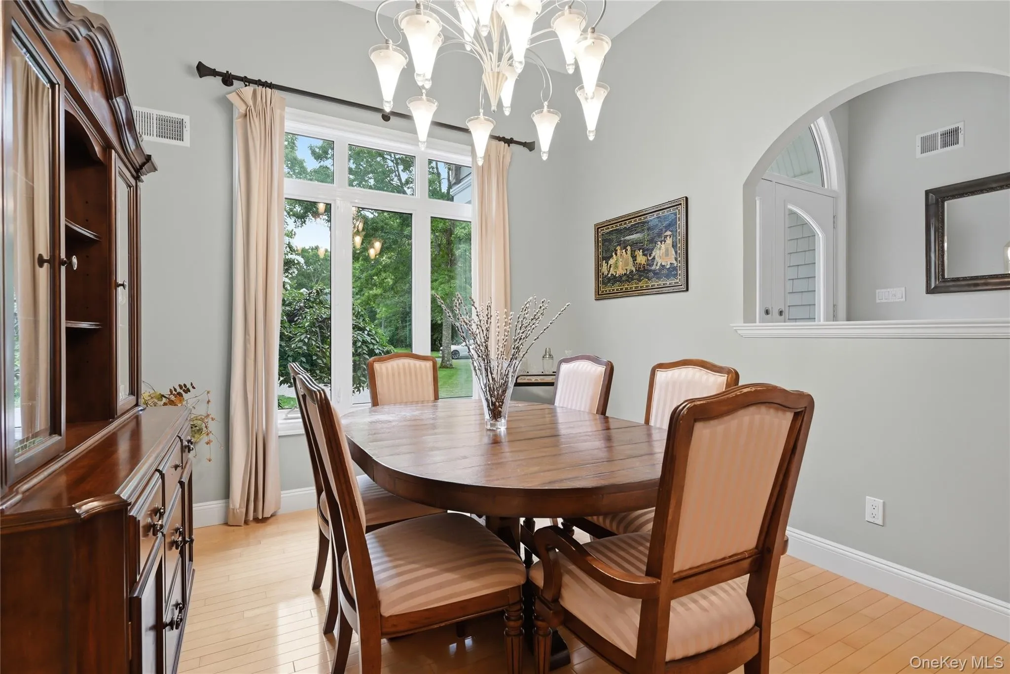 58 South Path, Riverhead, NY, 6 Bedrooms Bedrooms, 14 Rooms Rooms,5 BathroomsBathrooms,Residential,For Rent,South,0,1006261 58 South Path, Riverhead, NY, 6 Bedrooms Bedrooms, 14 Rooms Rooms,5 BathroomsBathrooms,Residential,For Rent,South,0,1006261