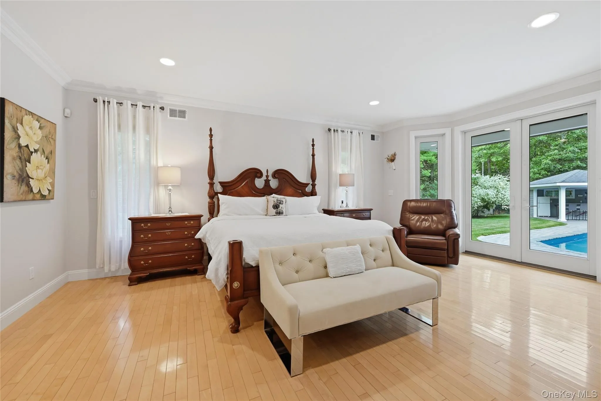 58 South Path, Riverhead, NY, 6 Bedrooms Bedrooms, 14 Rooms Rooms,5 BathroomsBathrooms,Residential,For Rent,South,0,1006261 58 South Path, Riverhead, NY, 6 Bedrooms Bedrooms, 14 Rooms Rooms,5 BathroomsBathrooms,Residential,For Rent,South,0,1006261