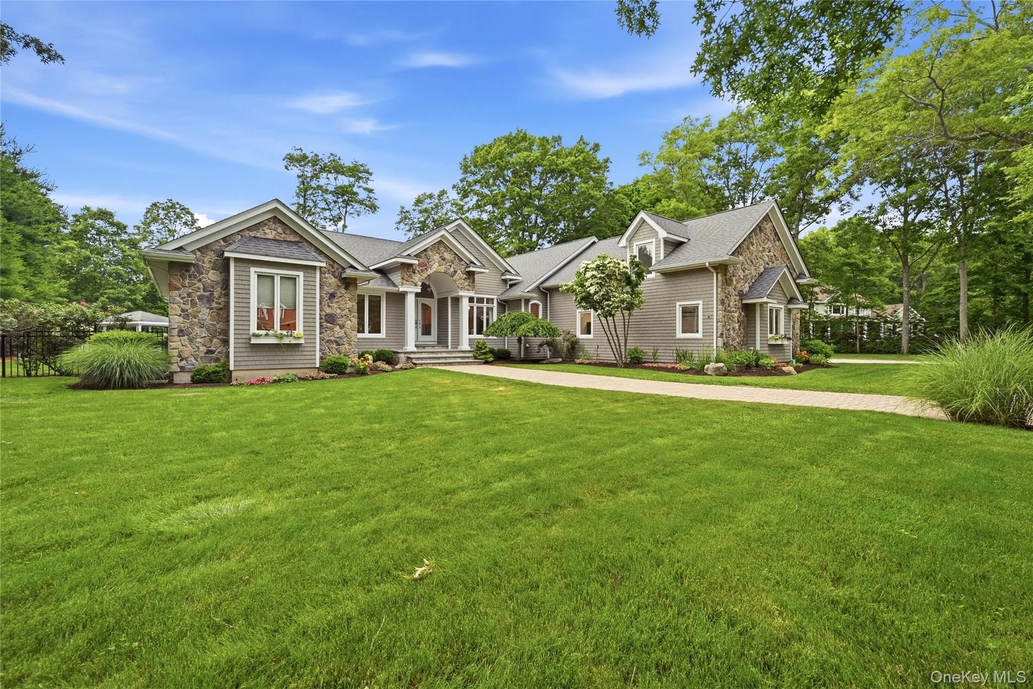 58 South Path, Riverhead, NY, 6 Bedrooms Bedrooms, 14 Rooms Rooms,5 BathroomsBathrooms,Residential,For Rent,South,0,1006261 58 South Path, Riverhead, NY, 6 Bedrooms Bedrooms, 14 Rooms Rooms,5 BathroomsBathrooms,Residential,For Rent,South,0,1006261