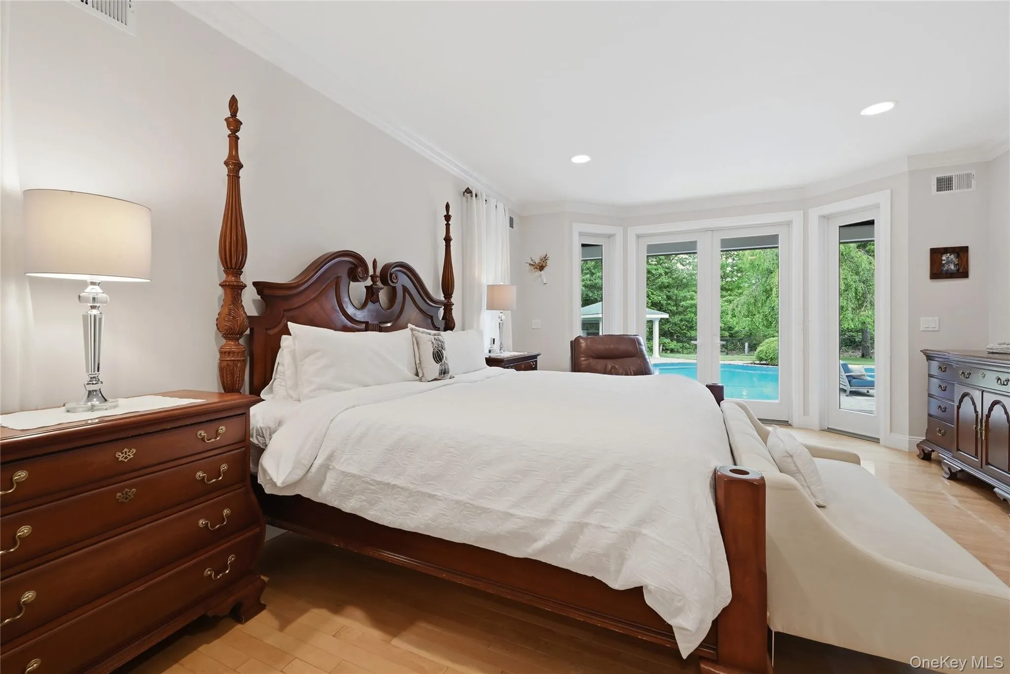 58 South Path, Riverhead, NY, 6 Bedrooms Bedrooms, 14 Rooms Rooms,5 BathroomsBathrooms,Residential,For Rent,South,0,1006261 58 South Path, Riverhead, NY, 6 Bedrooms Bedrooms, 14 Rooms Rooms,5 BathroomsBathrooms,Residential,For Rent,South,0,1006261