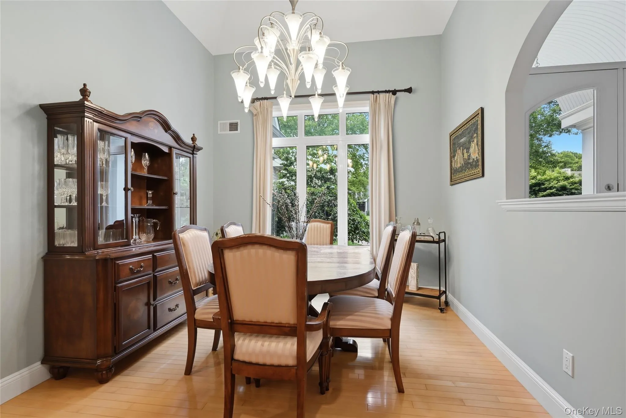 58 South Path, Riverhead, NY, 6 Bedrooms Bedrooms, 14 Rooms Rooms,5 BathroomsBathrooms,Residential,For Rent,South,0,1006261 58 South Path, Riverhead, NY, 6 Bedrooms Bedrooms, 14 Rooms Rooms,5 BathroomsBathrooms,Residential,For Rent,South,0,1006261