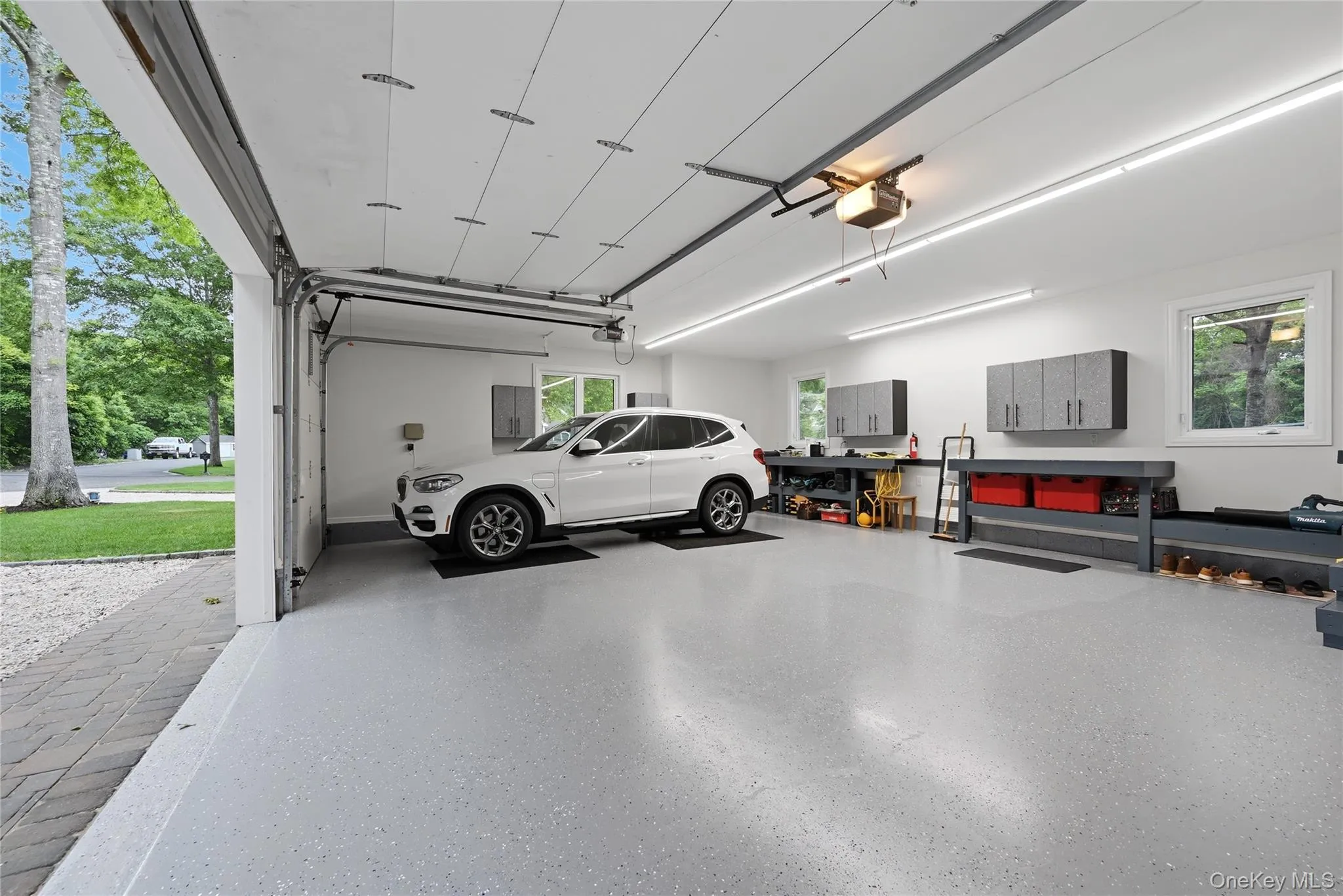 58 South Path, Riverhead, NY, 6 Bedrooms Bedrooms, 14 Rooms Rooms,5 BathroomsBathrooms,Residential,For Rent,South,0,1006261 58 South Path, Riverhead, NY, 6 Bedrooms Bedrooms, 14 Rooms Rooms,5 BathroomsBathrooms,Residential,For Rent,South,0,1006261