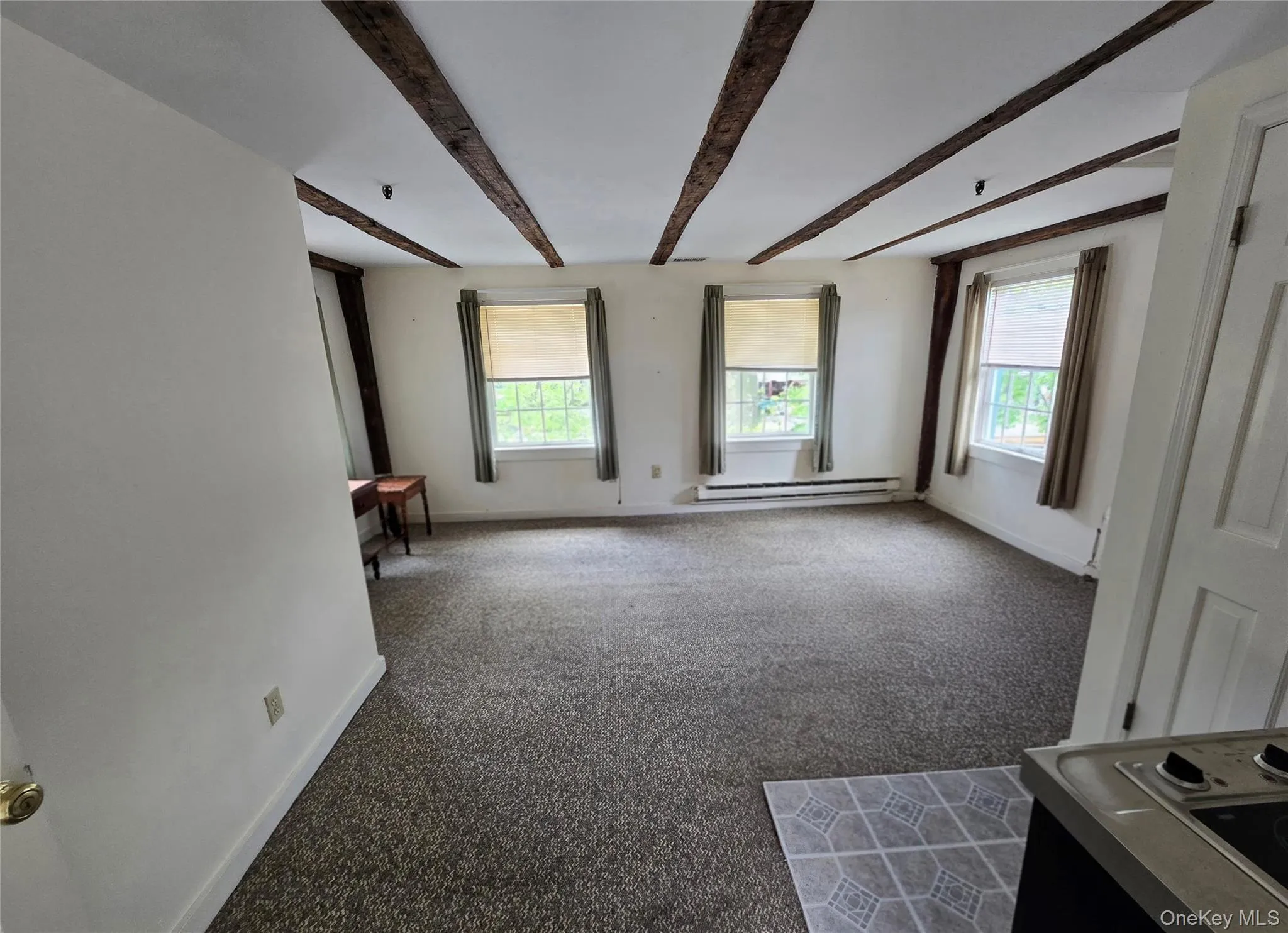 118 Broadway, Brookhaven, NY, ,Commercial Lease,For Rent,Broadway,0,1006264 118 Broadway, Brookhaven, NY, ,Commercial Lease,For Rent,Broadway,0,1006264