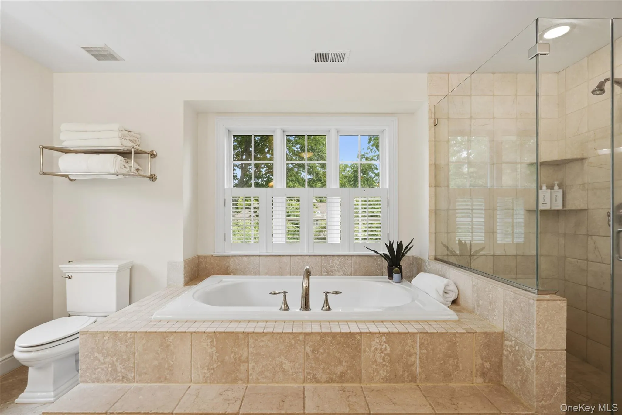 10 Old Katonah Drive, Bedford, NY, 4 Bedrooms Bedrooms, 9 Rooms Rooms,3 BathroomsBathrooms,Residential,For Rent,Old Katonah,0,1006266 10 Old Katonah Drive, Bedford, NY, 4 Bedrooms Bedrooms, 9 Rooms Rooms,3 BathroomsBathrooms,Residential,For Rent,Old Katonah,0,1006266