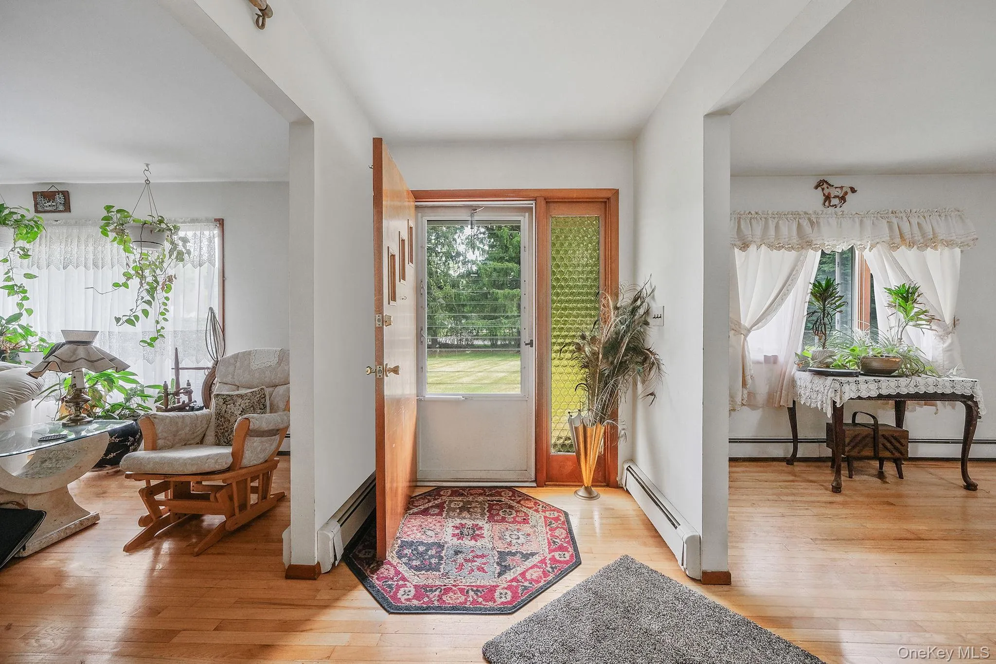 202 Waverly Avenue, Brookhaven, NY, 3 Bedrooms Bedrooms, 9 Rooms Rooms,3 BathroomsBathrooms,Residential,For Rent,Waverly,0,1006267 202 Waverly Avenue, Brookhaven, NY, 3 Bedrooms Bedrooms, 9 Rooms Rooms,3 BathroomsBathrooms,Residential,For Rent,Waverly,0,1006267