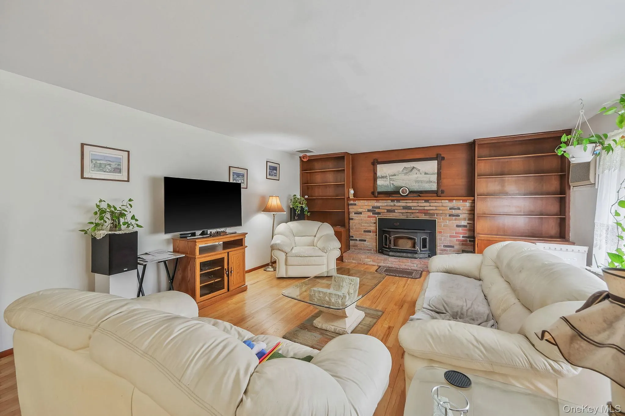 202 Waverly Avenue, Brookhaven, NY, 3 Bedrooms Bedrooms, 9 Rooms Rooms,3 BathroomsBathrooms,Residential,For Rent,Waverly,0,1006267 202 Waverly Avenue, Brookhaven, NY, 3 Bedrooms Bedrooms, 9 Rooms Rooms,3 BathroomsBathrooms,Residential,For Rent,Waverly,0,1006267