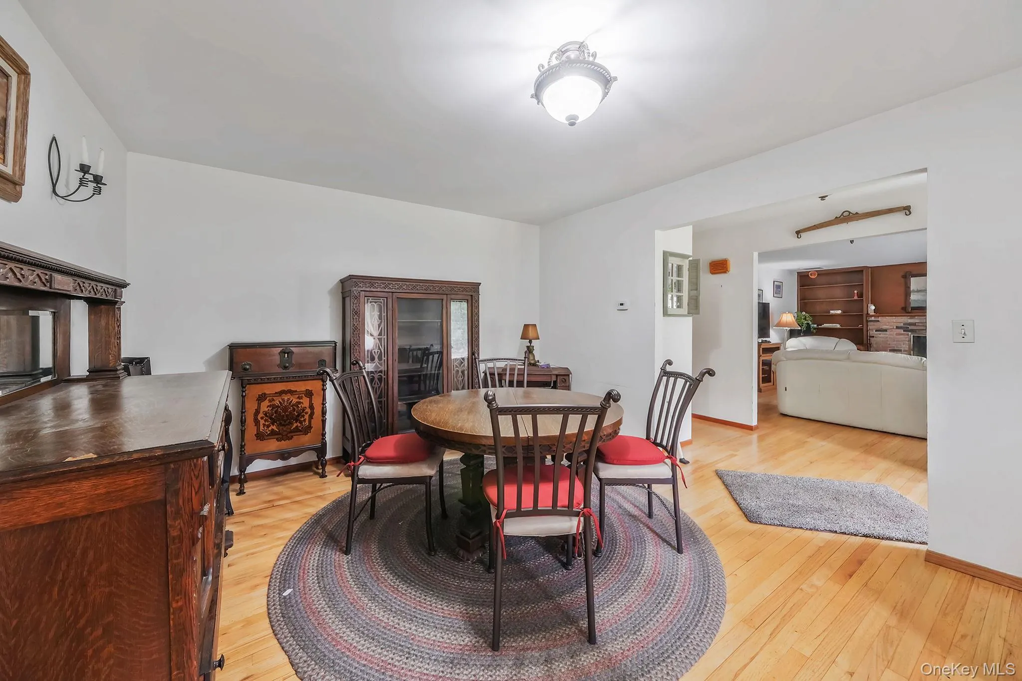 202 Waverly Avenue, Brookhaven, NY, 3 Bedrooms Bedrooms, 9 Rooms Rooms,3 BathroomsBathrooms,Residential,For Rent,Waverly,0,1006267 202 Waverly Avenue, Brookhaven, NY, 3 Bedrooms Bedrooms, 9 Rooms Rooms,3 BathroomsBathrooms,Residential,For Rent,Waverly,0,1006267