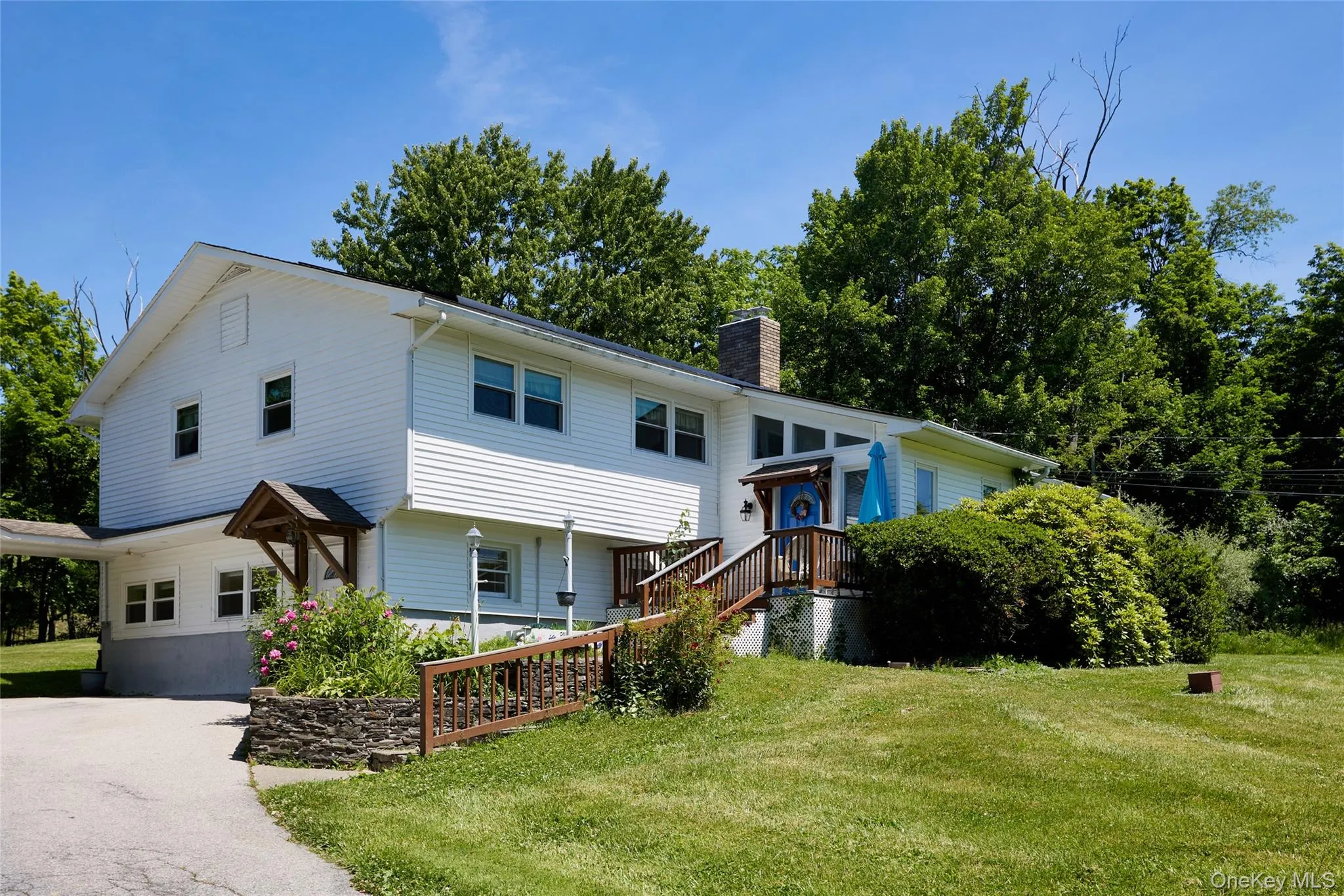 17 Derick Drive, Fishkill, NY, 4 Bedrooms Bedrooms, 8 Rooms Rooms,2 BathroomsBathrooms,Residential,For Rent,Derick,0,1006269 17 Derick Drive, Fishkill, NY, 4 Bedrooms Bedrooms, 8 Rooms Rooms,2 BathroomsBathrooms,Residential,For Rent,Derick,0,1006269