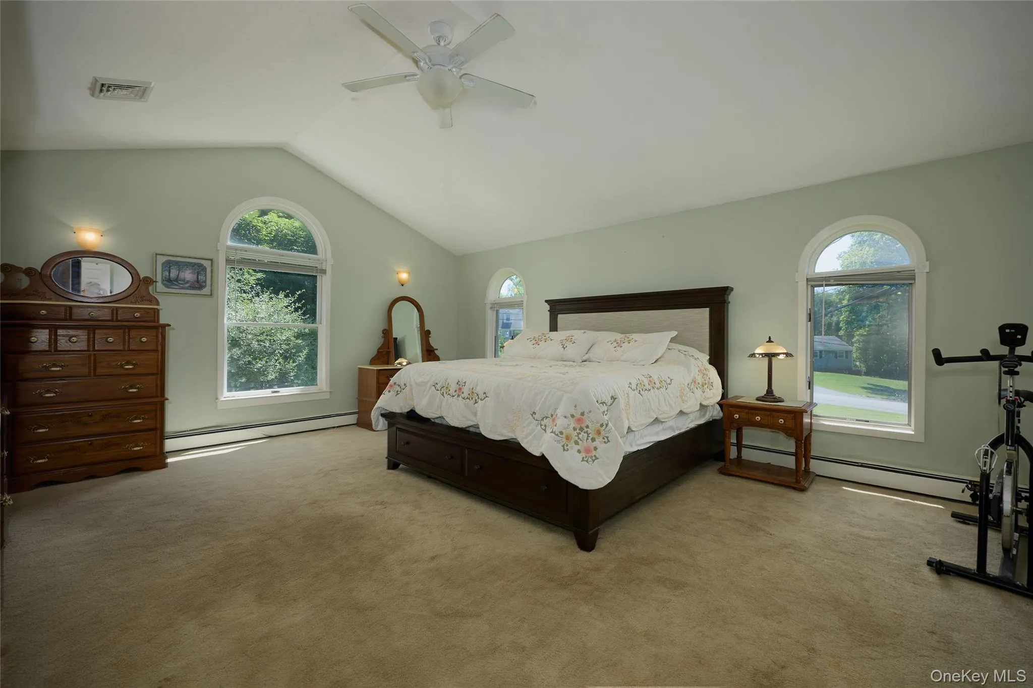 17 Derick Drive, Fishkill, NY, 4 Bedrooms Bedrooms, 8 Rooms Rooms,2 BathroomsBathrooms,Residential,For Rent,Derick,0,1006269 17 Derick Drive, Fishkill, NY, 4 Bedrooms Bedrooms, 8 Rooms Rooms,2 BathroomsBathrooms,Residential,For Rent,Derick,0,1006269