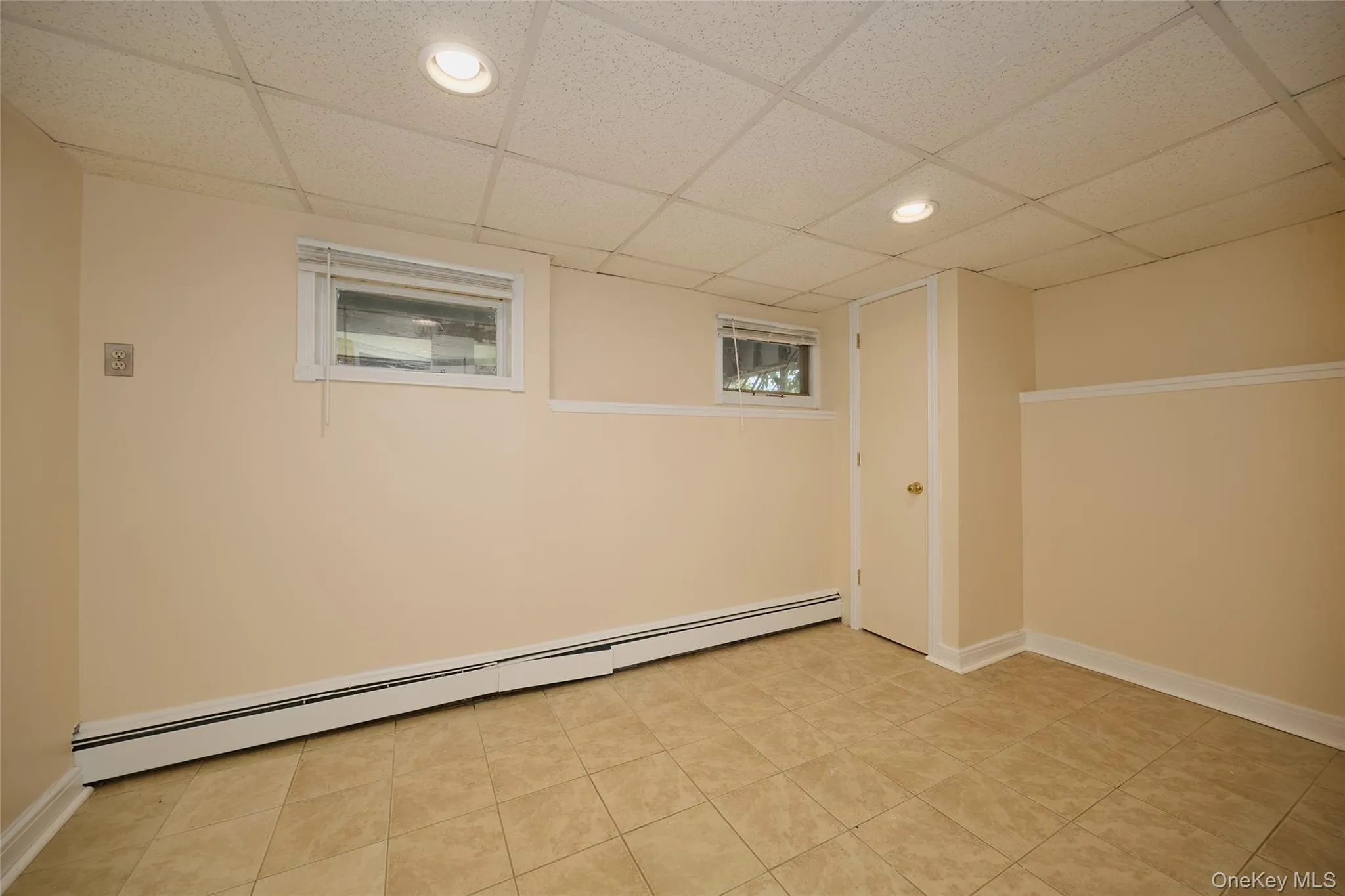 17 Derick Drive, Fishkill, NY, 4 Bedrooms Bedrooms, 8 Rooms Rooms,2 BathroomsBathrooms,Residential,For Rent,Derick,0,1006269 17 Derick Drive, Fishkill, NY, 4 Bedrooms Bedrooms, 8 Rooms Rooms,2 BathroomsBathrooms,Residential,For Rent,Derick,0,1006269