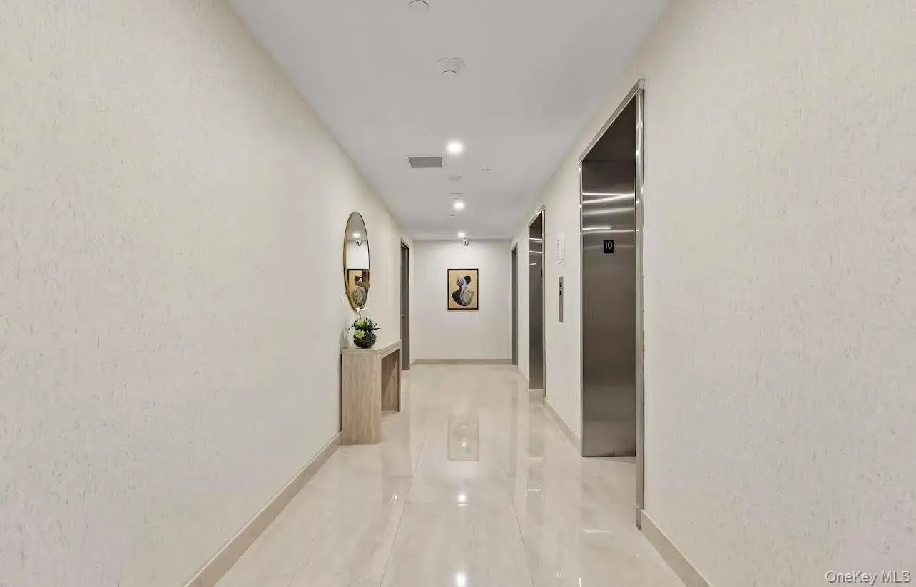 33-71 Prince Street, New York, NY, 3 Bedrooms Bedrooms, 8 Rooms Rooms,3 BathroomsBathrooms,Residential Lease,For Rent,Prince,0,1006270 33-71 Prince Street, New York, NY, 3 Bedrooms Bedrooms, 8 Rooms Rooms,3 BathroomsBathrooms,Residential Lease,For Rent,Prince,0,1006270