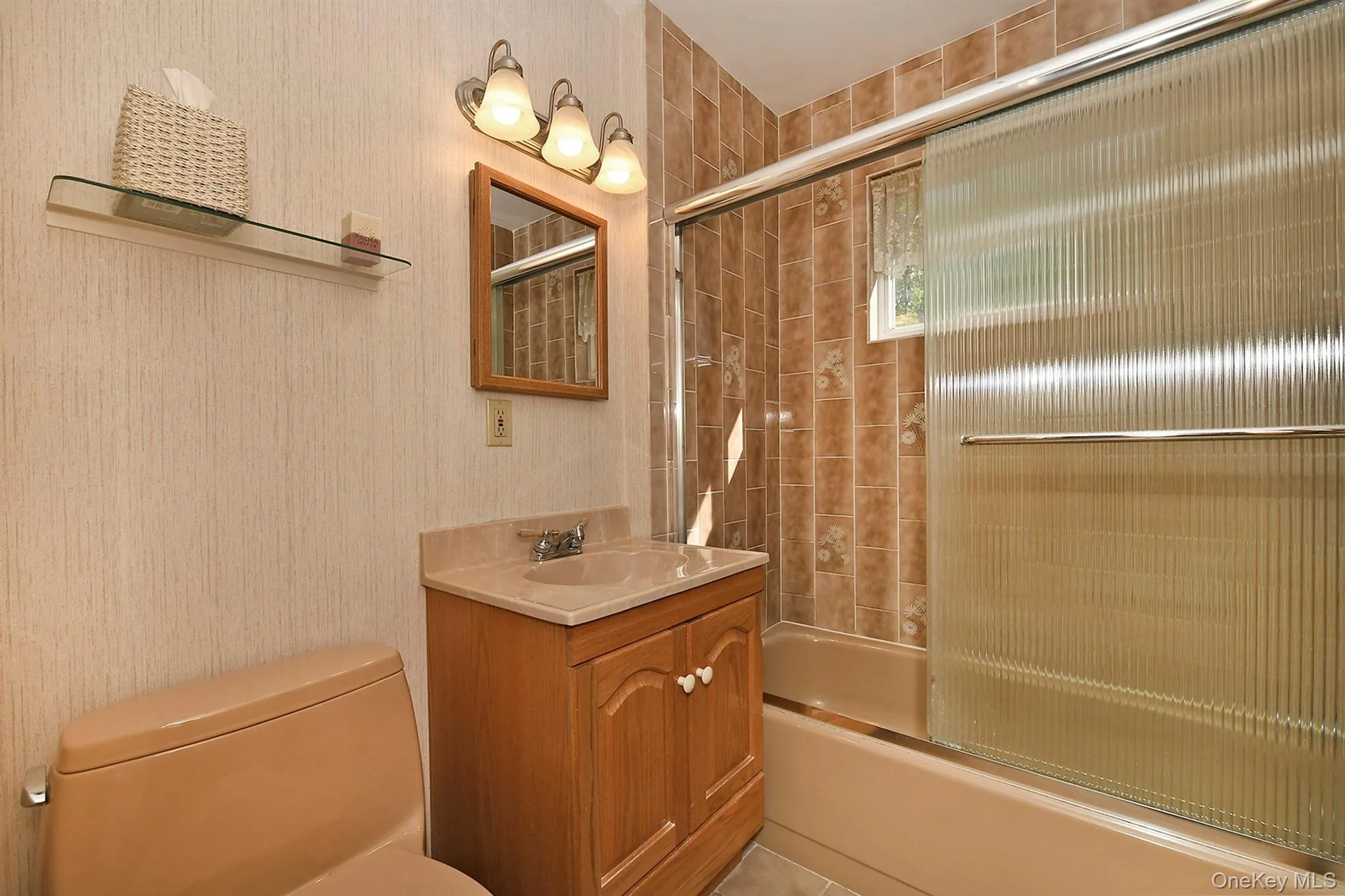 21 Craig Drive, Huntington, NY, 3 Bedrooms Bedrooms, 8 Rooms Rooms,2 BathroomsBathrooms,Residential,For Rent,Craig,0,1006271 21 Craig Drive, Huntington, NY, 3 Bedrooms Bedrooms, 8 Rooms Rooms,2 BathroomsBathrooms,Residential,For Rent,Craig,0,1006271
