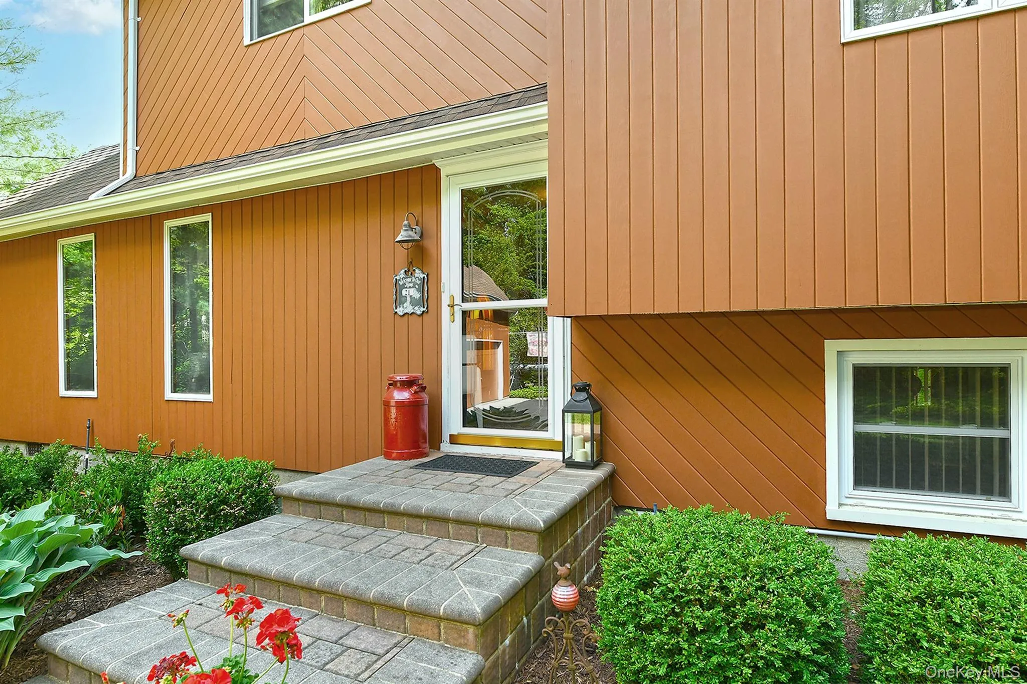 21 Craig Drive, Huntington, NY, 3 Bedrooms Bedrooms, 8 Rooms Rooms,2 BathroomsBathrooms,Residential,For Rent,Craig,0,1006271 21 Craig Drive, Huntington, NY, 3 Bedrooms Bedrooms, 8 Rooms Rooms,2 BathroomsBathrooms,Residential,For Rent,Craig,0,1006271